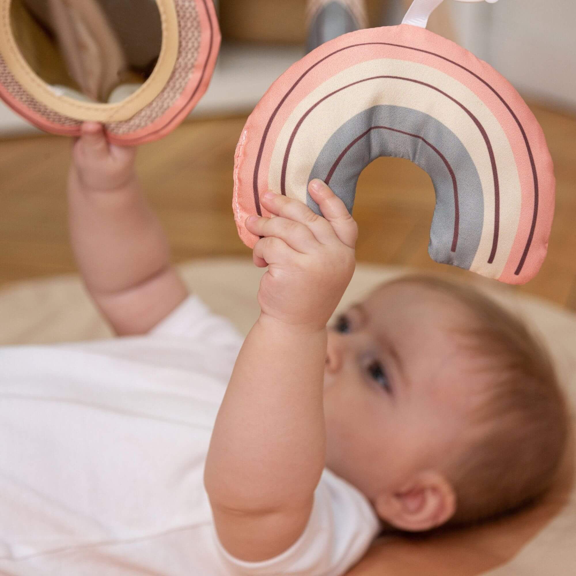 Hakuna Matte Greifspielzeug Hakuna Matte Spielbogen Decke Jungle Rainbow
