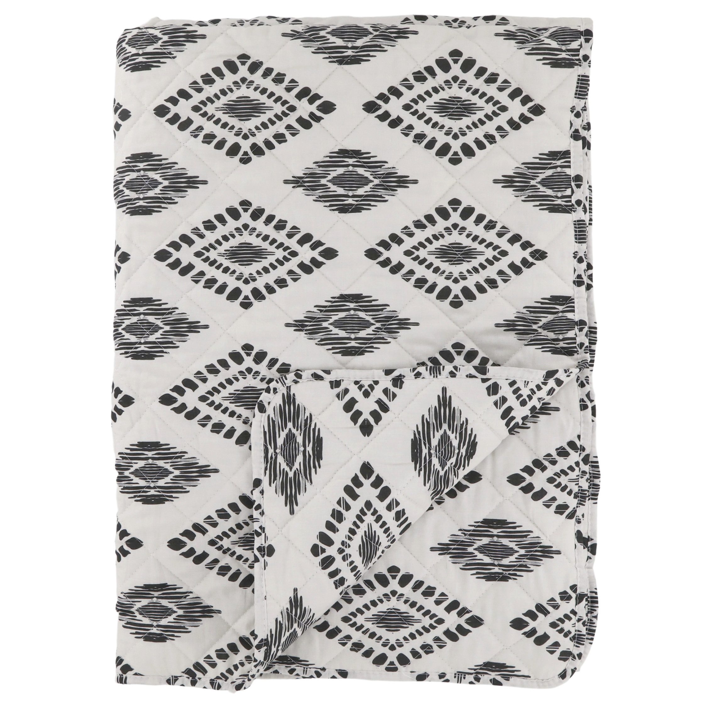 Chic Antique Tagesdecke Chic Antique Aix Quilt mit ethnischem Muster