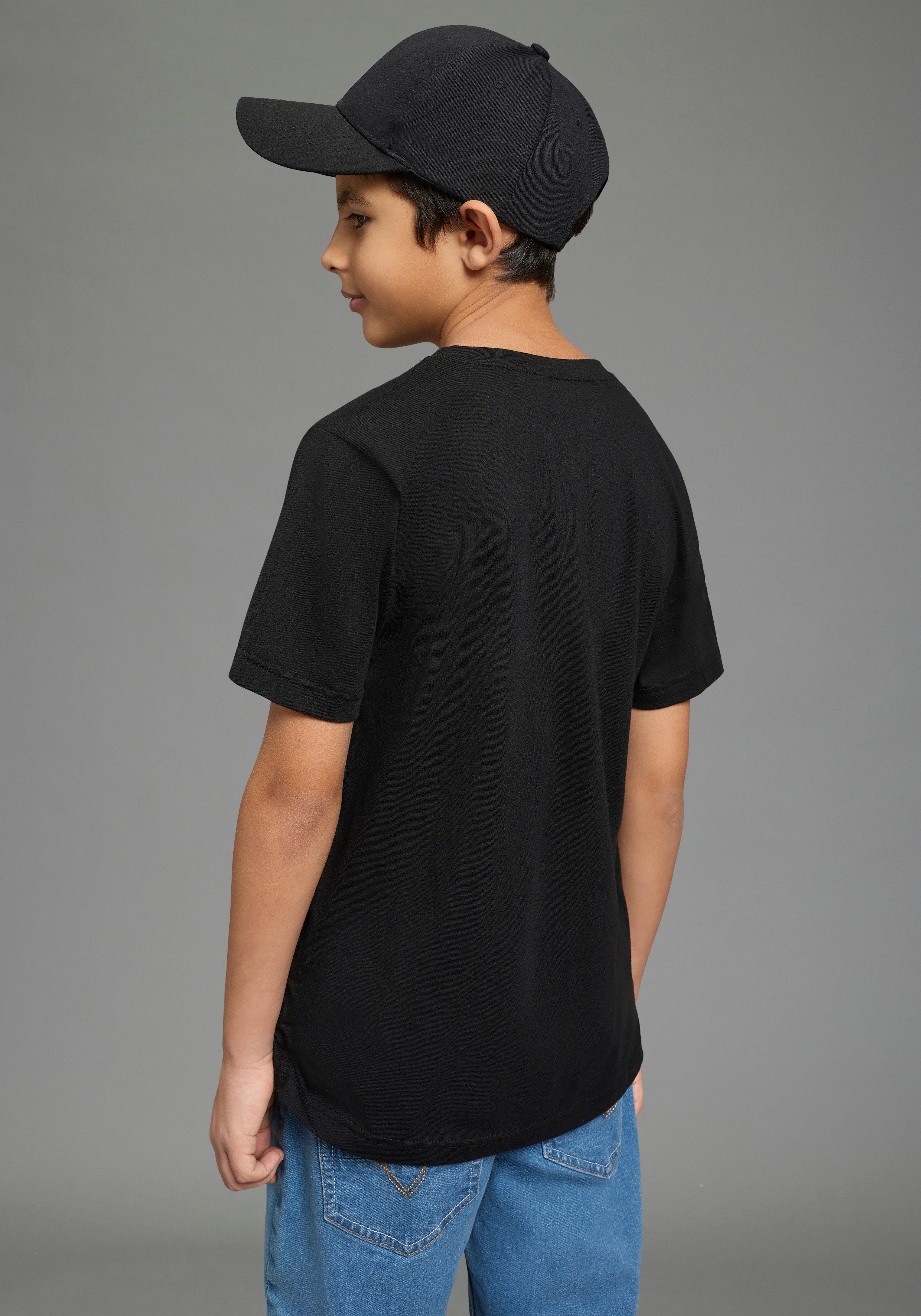 KIDSWORLD T-Shirt MINIONS Shirt : BEST CREW EVER Kurzarm, Rundhalsausschnitt, Basic Passform, aus Baumwolle