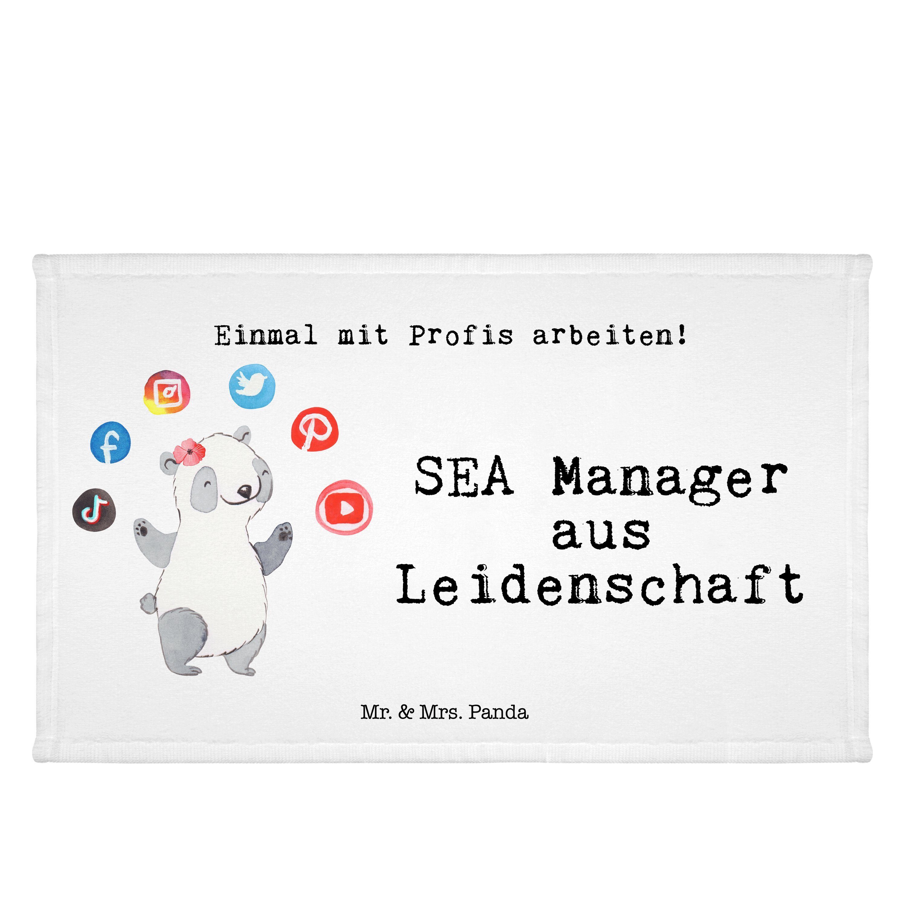 Mr. & Mrs. Panda Handtuch SEA Manager aus Leidenschaft - Weiß - Geschenk, Reisehandtuch, Suchma, (1-St)