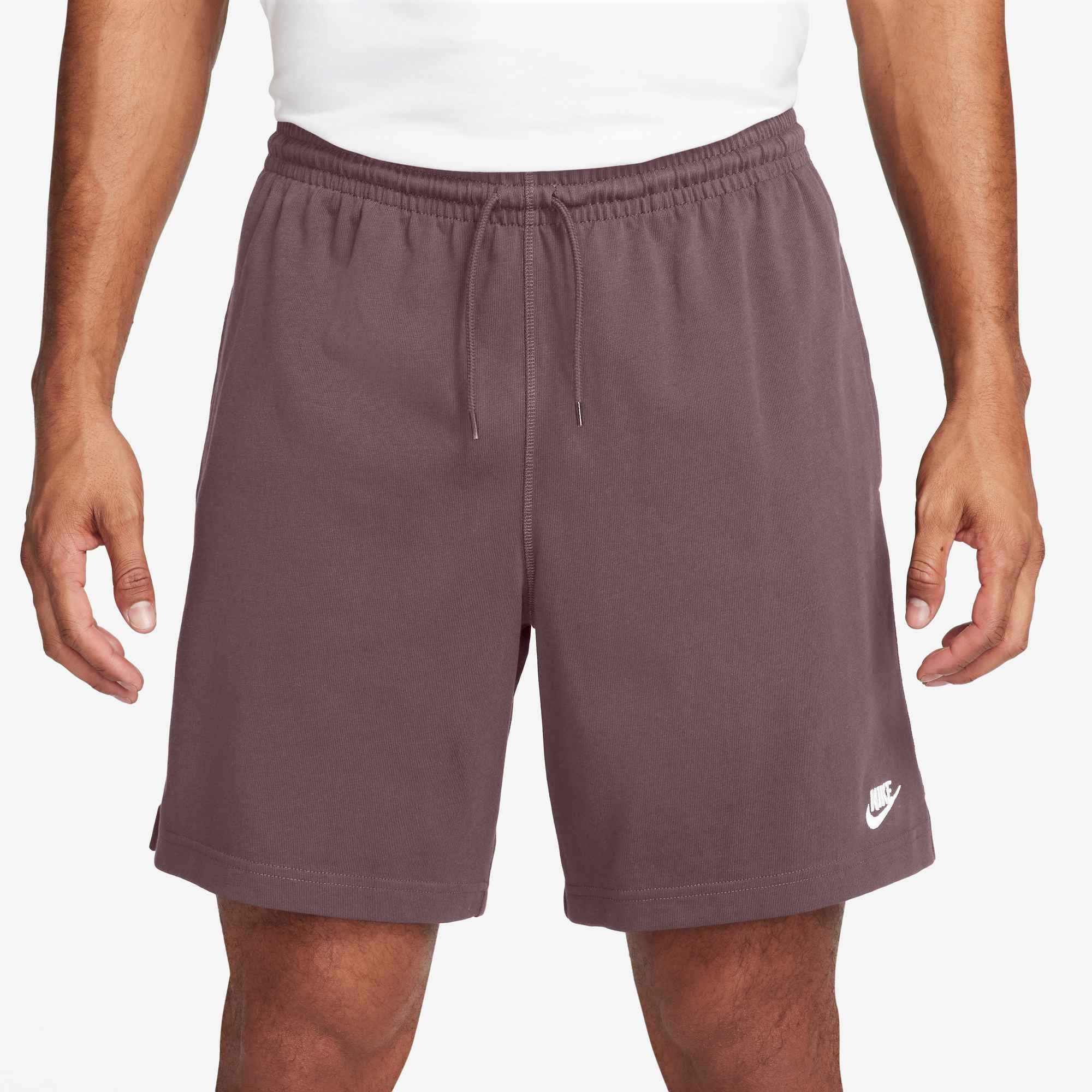 Nike Sportswear Shorts Nike Club Men's Knit Shorts atmungsaktives Material, relaxte Passform, mit Eingrifftaschen