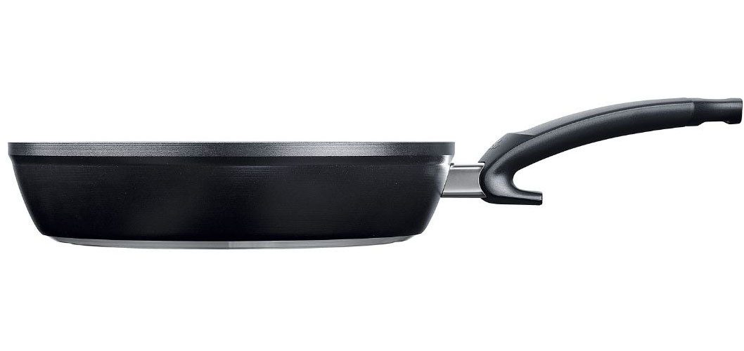 Fissler Bratpfanne Ceratal® Orbit Black, Aluminium (1-tlg), gesünderes Kochen mit Antihaft-Effekt, hergestellt ohne PFAS/PTFE