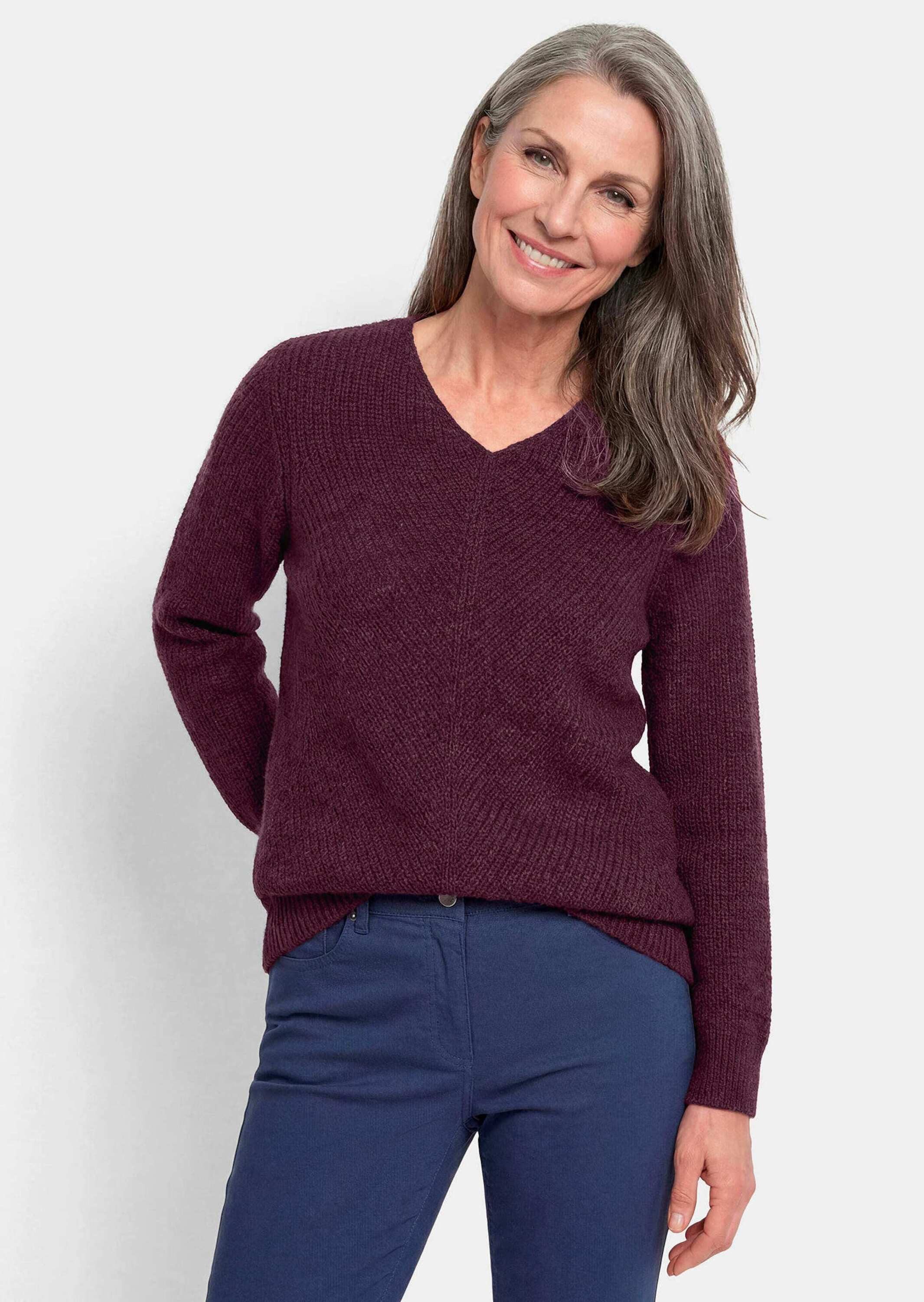GOLDNER Strickpullover Strickpullover mit V-Ausschnitt Figurbetonter Feinstrick mit diagonaler Rippenstruktur und Langarm