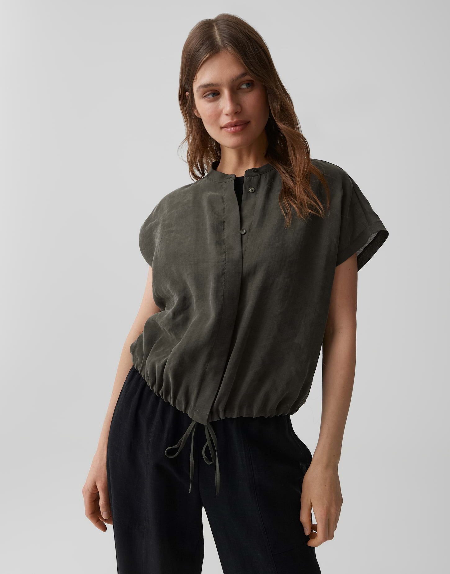 Shirtbluse Fadell aus leichter Webware mit dezenter Struktur