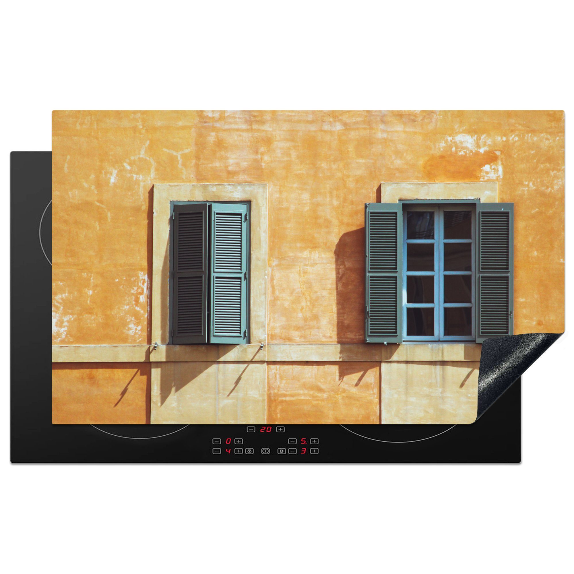 Fensterläden Herdblende-/Abdeckplatte tlg), Wand MuchoWow in Fenster orangefarbenen einer küche (1 vor Vinyl, Ceranfeldabdeckung, für Rom, 83x51 cm, mit Arbeitsplatte Zwei