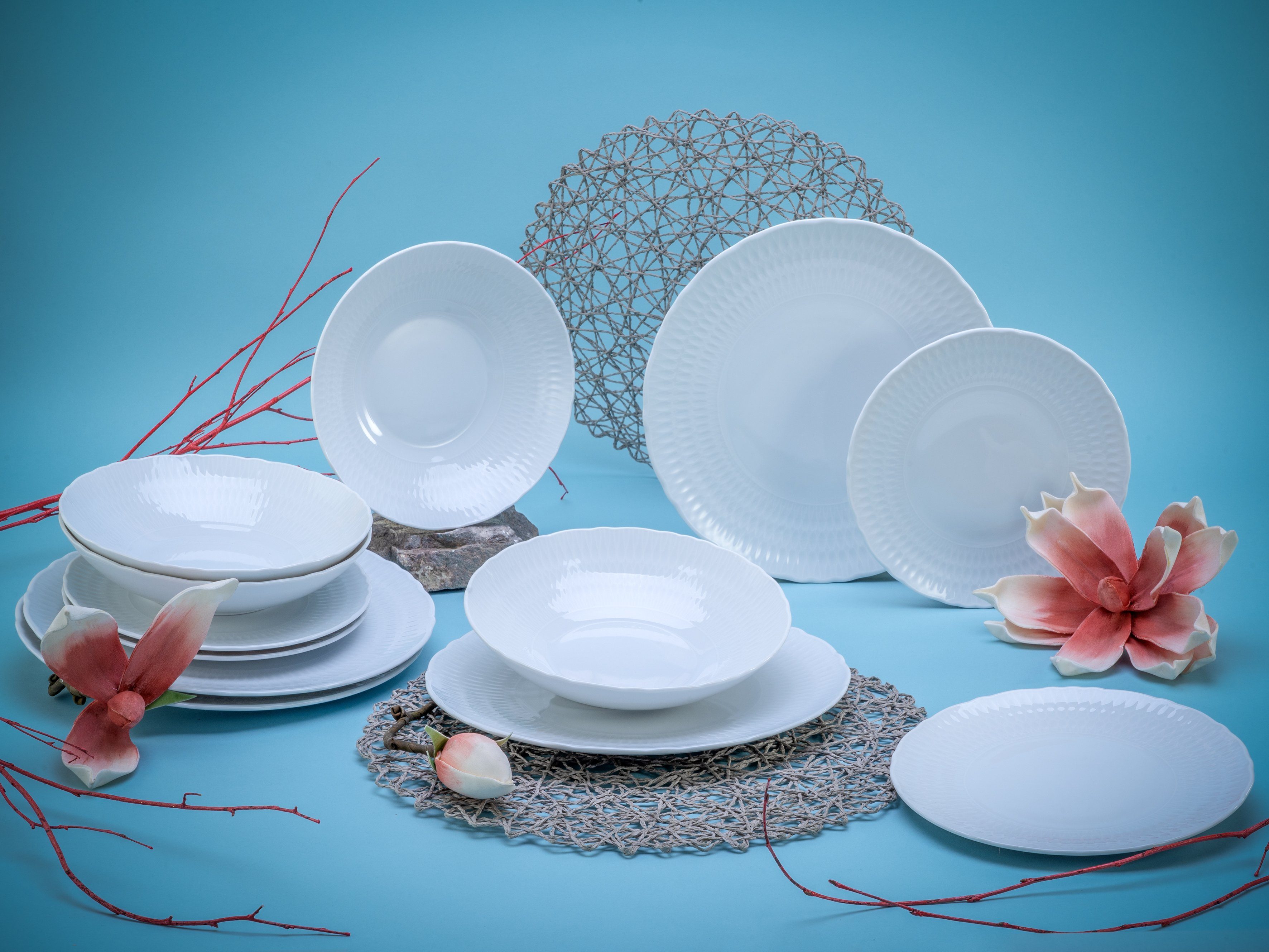 CreaTable Teller-Set Geschirr-Set Sofia (12-tlg), 4 Personen, Porzellan, Service, klassisch elegantes Relief, 12 Teile, für 4 Personen