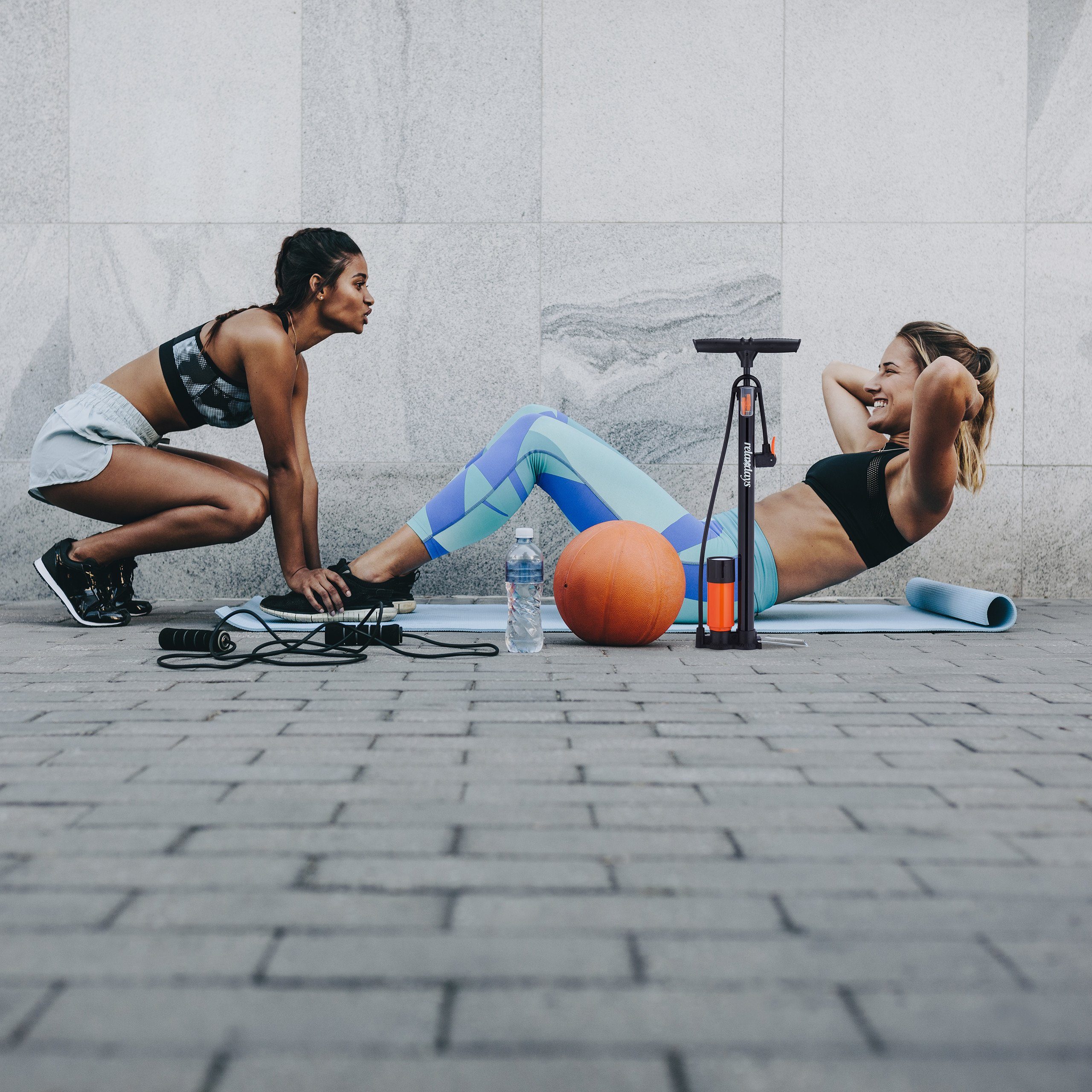 relaxdays Standpumpe mit Manomet