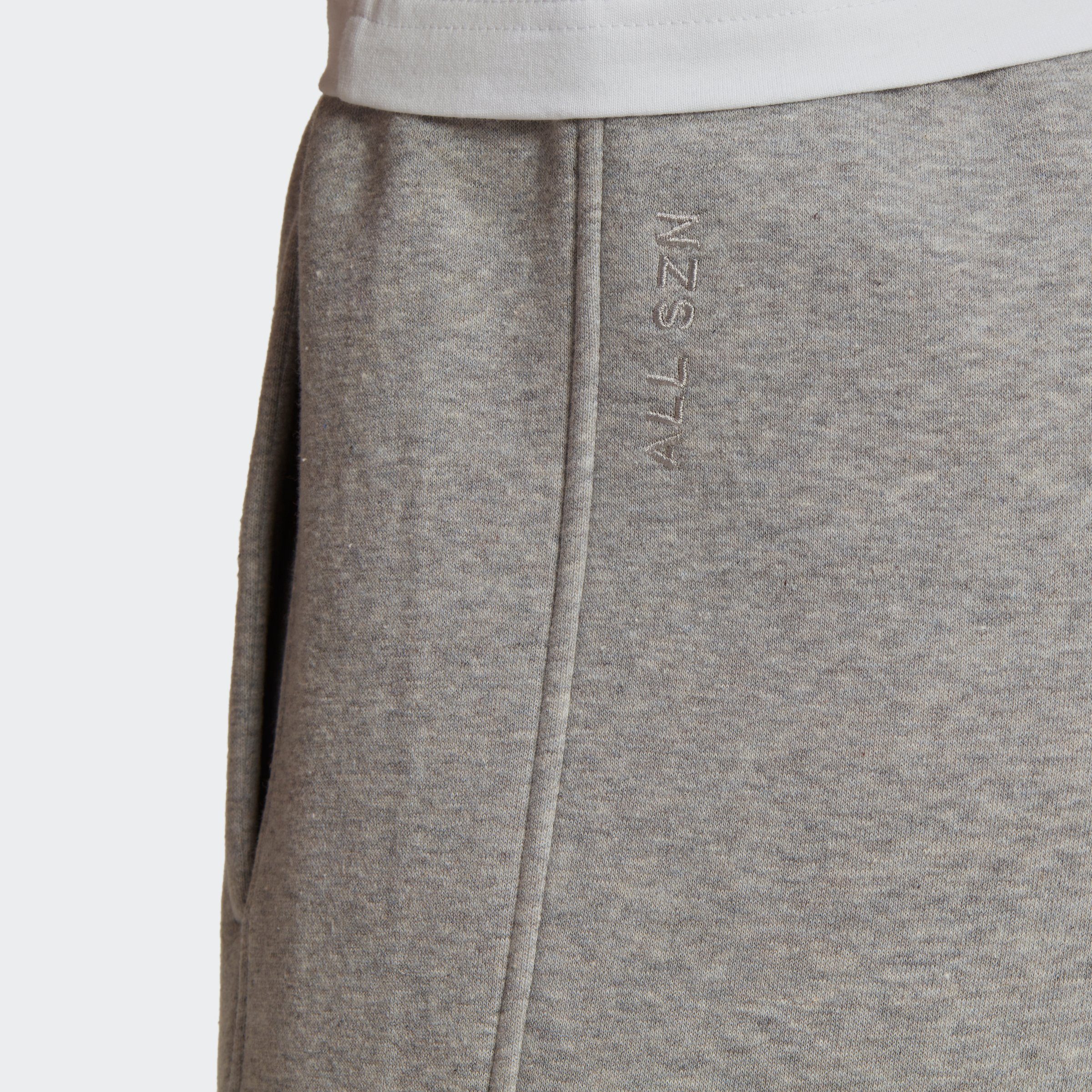 adidas Sportswear Shorts ALL Grey FLEECE SZN Heather Medium (1-tlg)