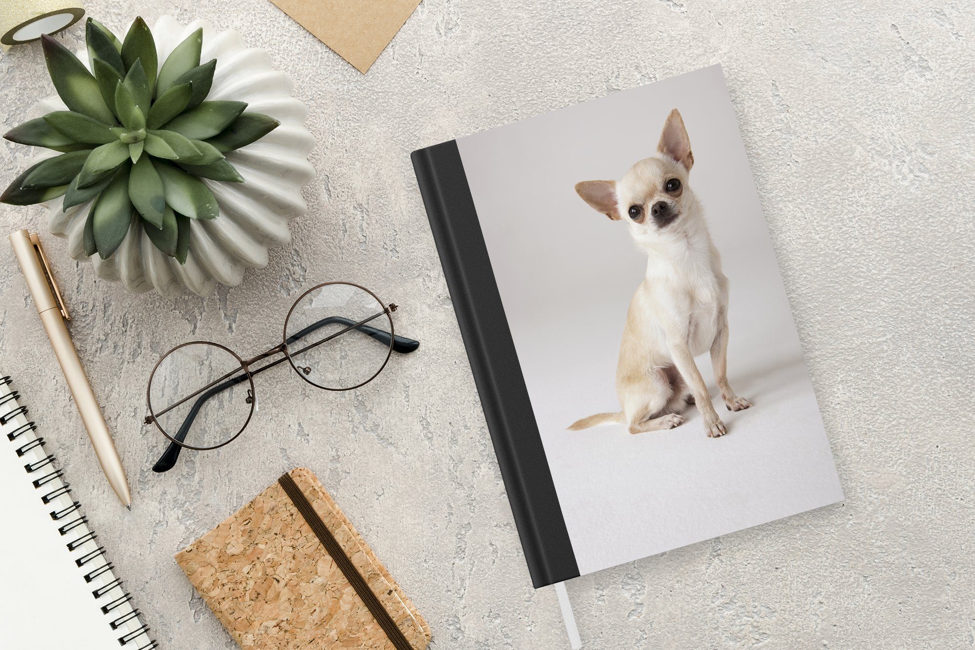 weißen Seiten, Merkzettel, MuchoWow Journal, Porträt A5, Haushaltsbuch Tagebuch, Notizheft, eines Notizbuch 98 Chihuahuas, sitzenden