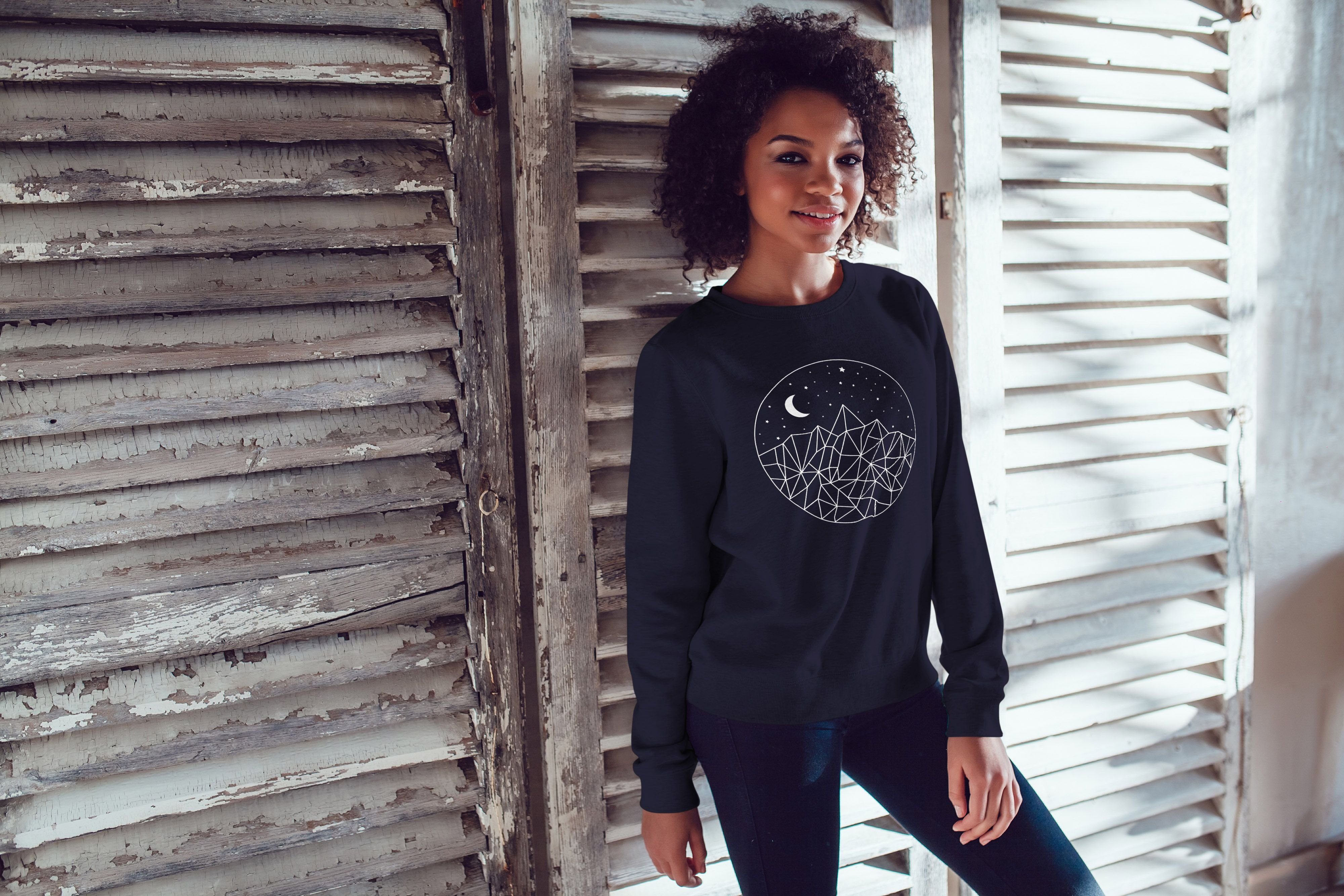 Neverless Sweatshirt Sweatshirt Damen Pulli Neverless® Berge Rundhals-Pullover Polygon navy und Design Sweater Print Sterne