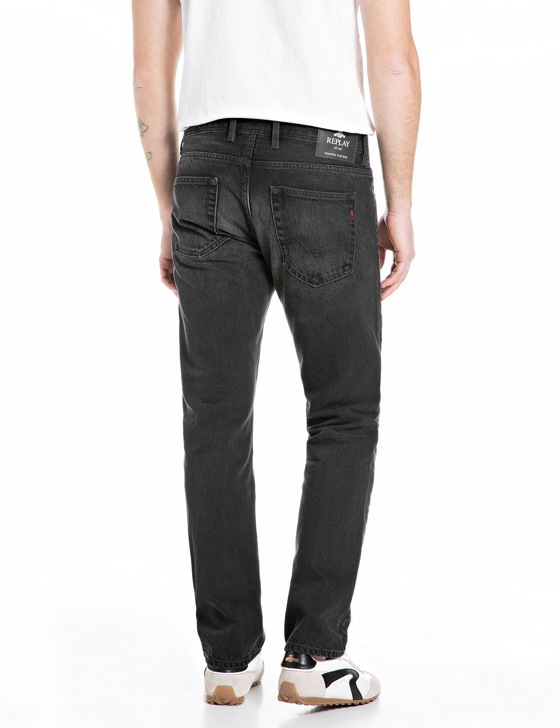 Replay Straight-Jeans GROVER in vielen verschiedenen Waschungen, mit Stretch