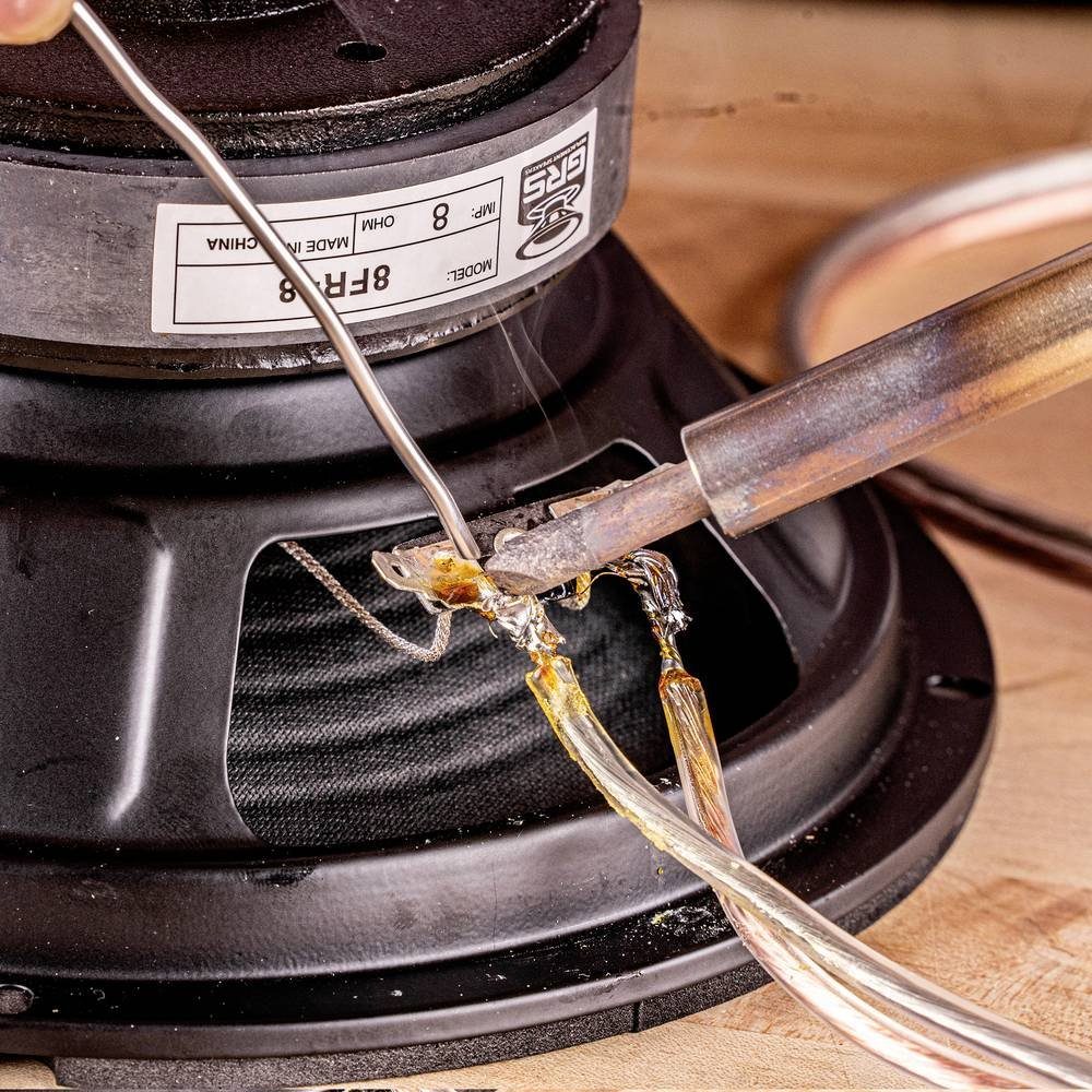 Weller Lötkolben 60-Watt-Lötkolbenkit LED Ringlicht, EU WLIRK6023C, inkl. Ablage, inkl. Lötzinn, inkl. LED-Beleuchtung