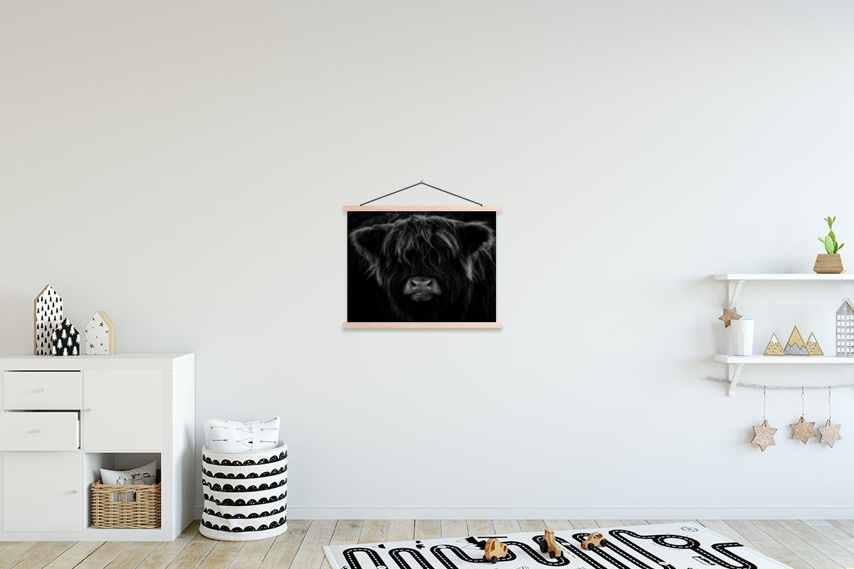 MuchoWow Poster Schottischer Highlander - Kuh - Porträt - Tiere - Schwarz - Weiß, (1 St), Posterleiste, Textilposter für Wohnzimmer, Bilderleiste, Magnetisch braun | braun