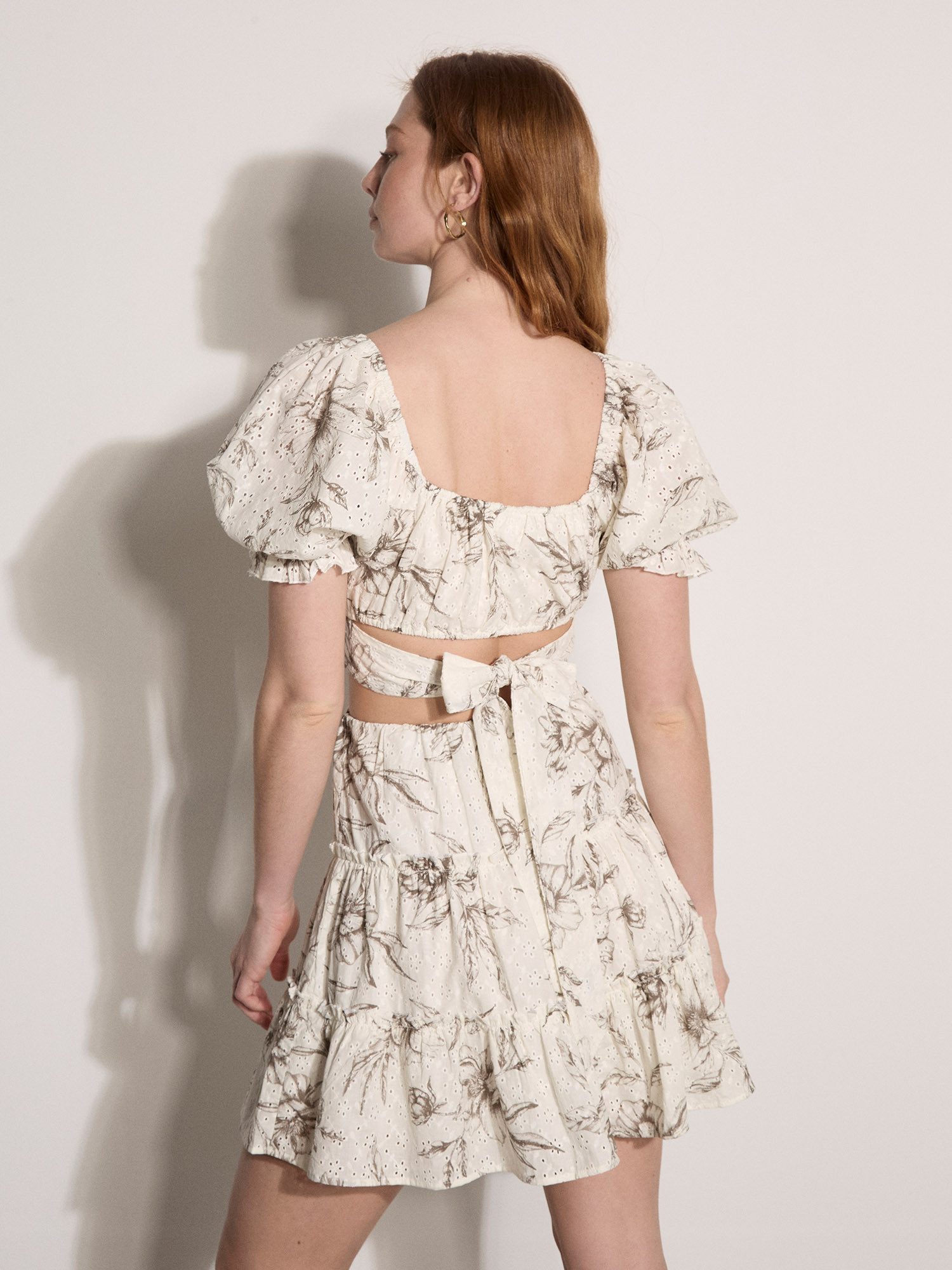 Apricot Crop-Top Crop-Top aus Baumwolle mit Blumenstickerei