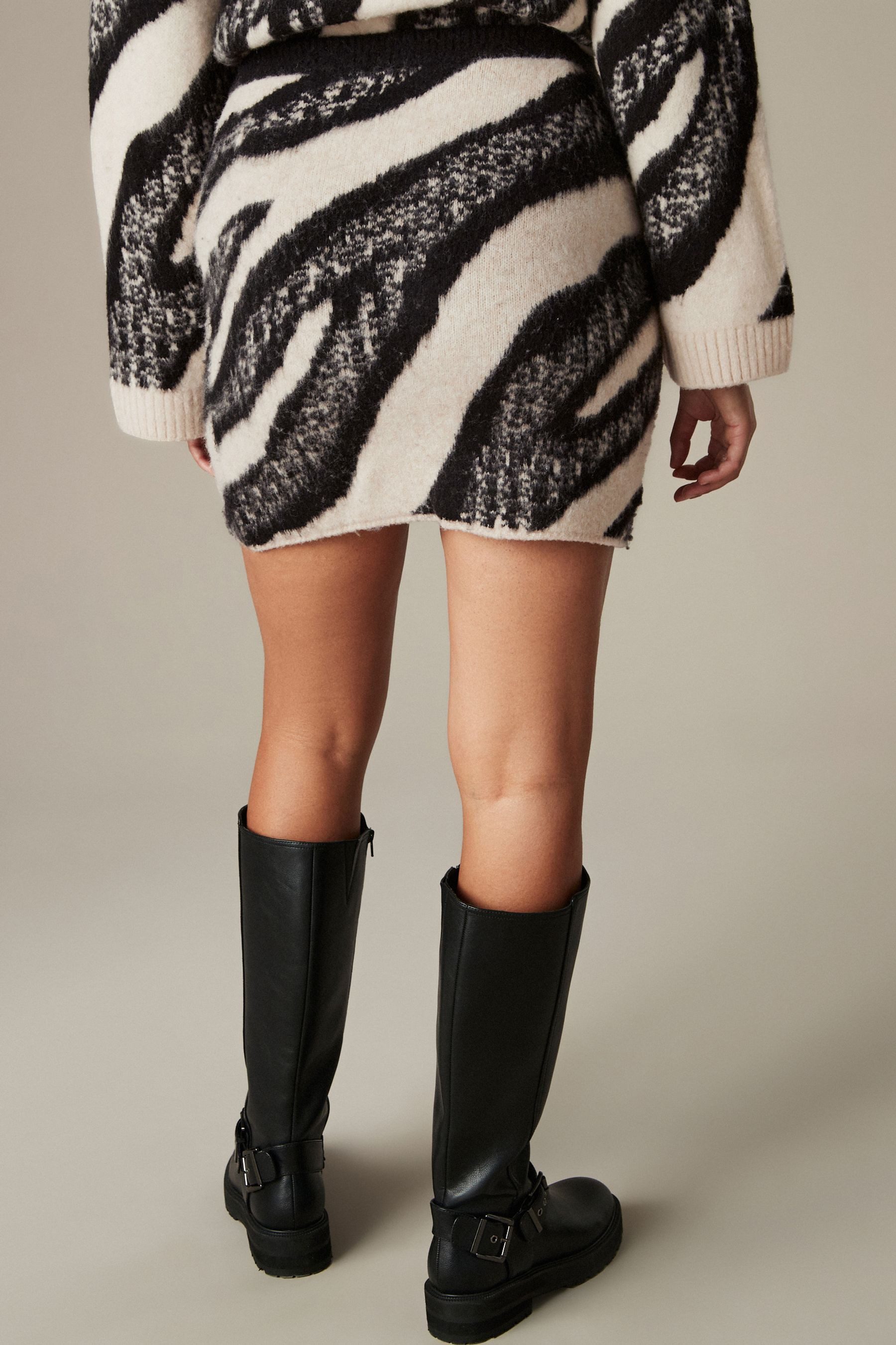 Next Minirock Kurzer Minirock mit Zebramuster Kombiteil (1-tlg) günstig online kaufen