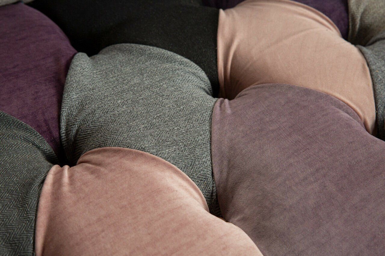 JVmoebel Chesterfield-Sofa Rückenlehne Design Textil Couchen Die Sitzer Couch Lounge Club Neu, Sofas mit Polster Knöpfen