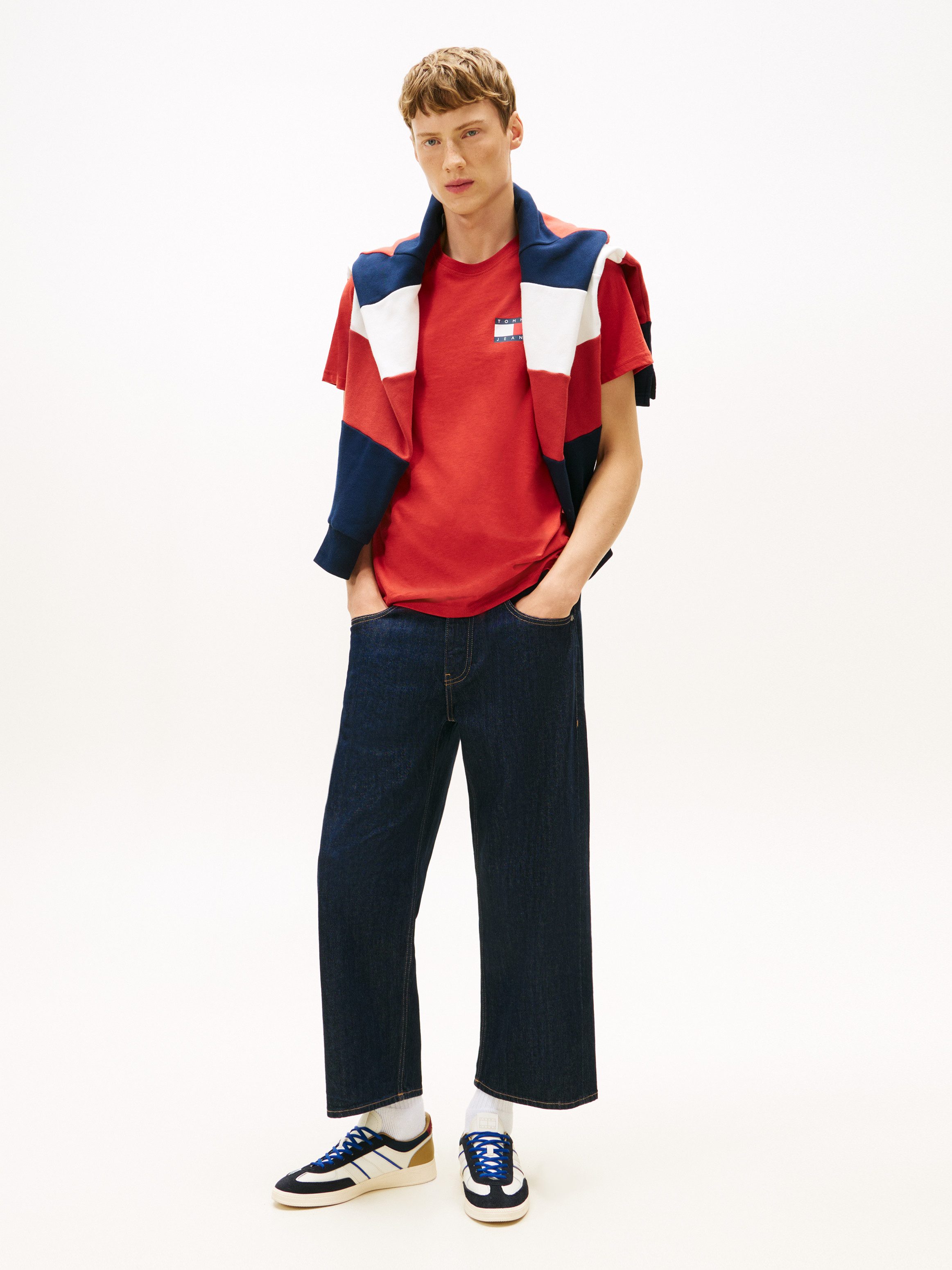Tommy Jeans T-Shirt TJM SLIM FIT ESSENTIAL FLAG mit Rundhalsausschnitt