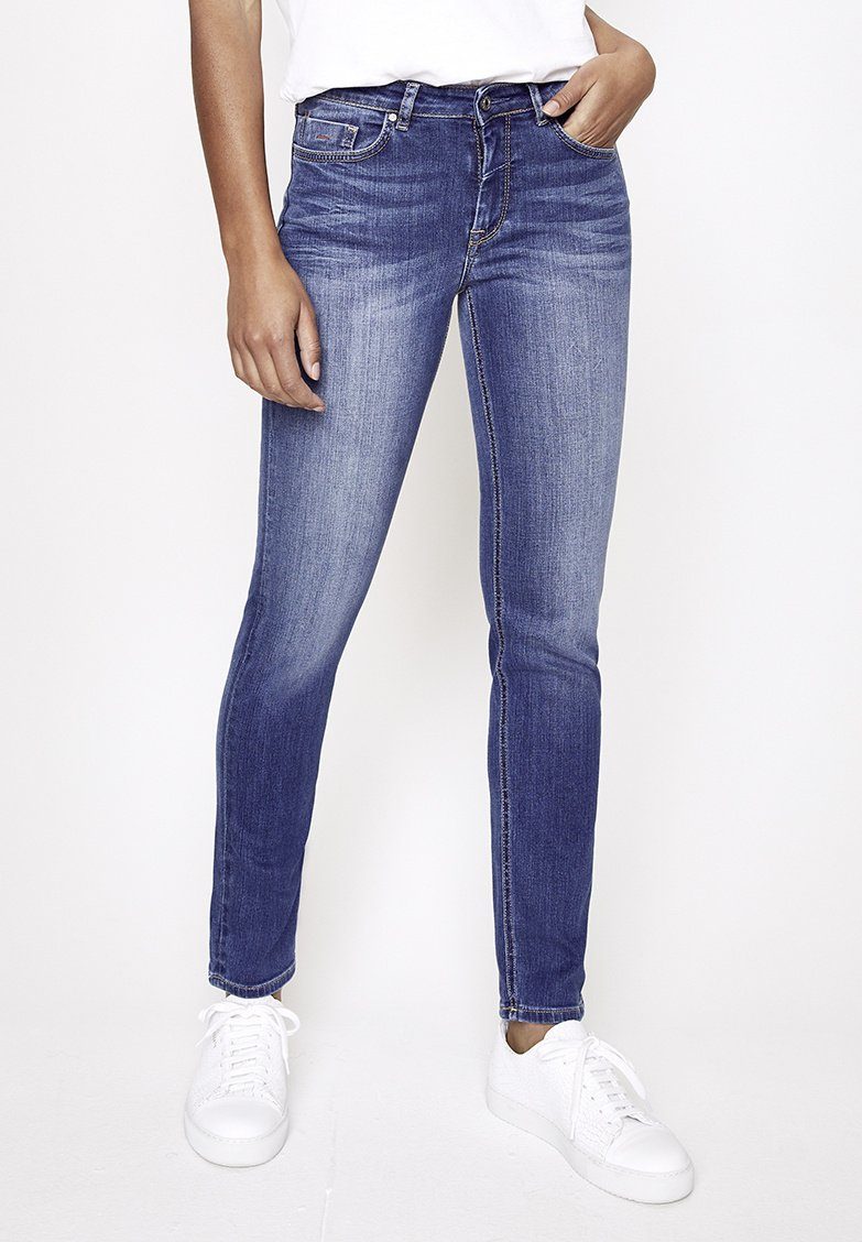 FIVE FELLAS Straight-Jeans MAGGY nachhaltig, Italien, Stretch, magic shape blau 522-24M