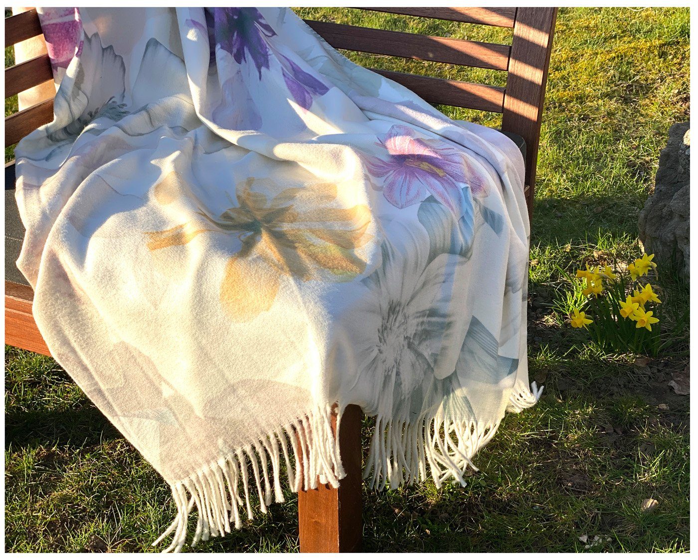 Wohndecke Hochwertige Fransen Kuscheldecke Flowers Garten, heimtexland, Natur Sofadecke Aquarell Pastell Blumen - weich, fusselfrei – Bild 3 von 5