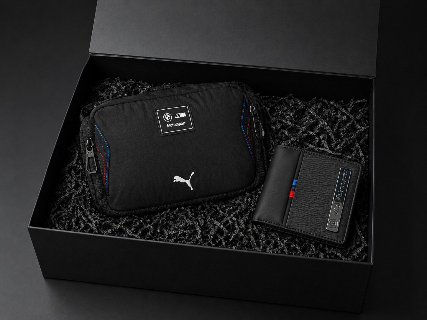 BMW Umhängetasche BMW M Motorsport Geschenkset Geschenkbox Umhängetasche Geldbörse (1-tlg)