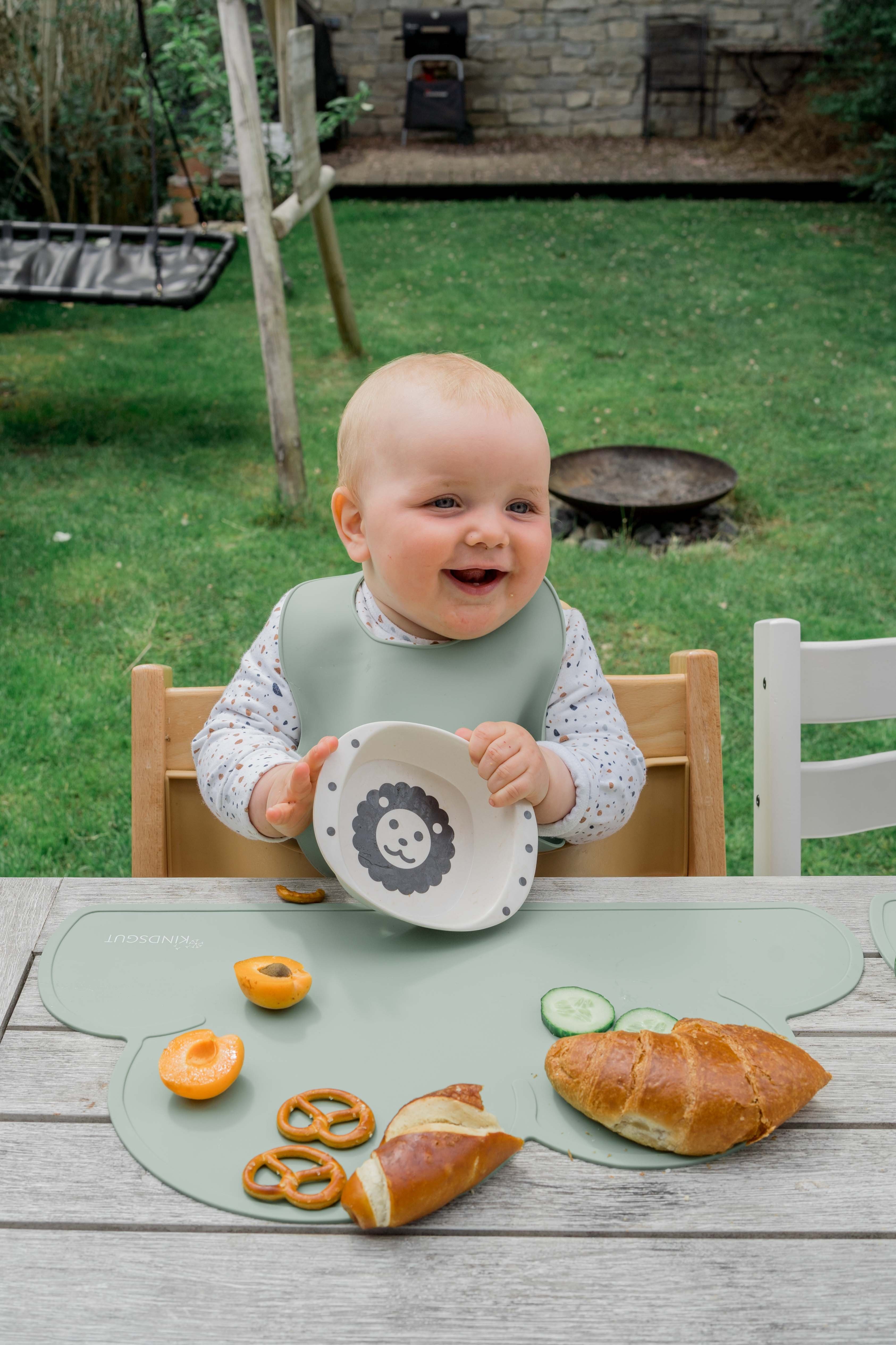 umweltfreundlichem aus Ess-Hilfe und unisex, BPA-frei, Kleinkinder, abwaschbar, Silikonlätzchen, Lätzchen KINDSGUT (1-St), für Silikon, Pistazie, Tisch-Hilfe, Babys