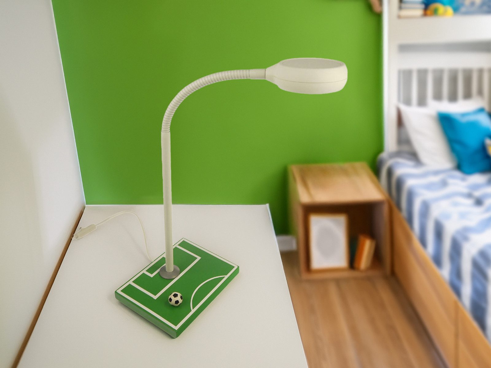 niermann LED Schreibtischlampe, LED wechselbar, Warmweiß, Kinder Leselampe Bett, Nachttisch-Lampe mit Fußball-Motiv, Höhe 37cm