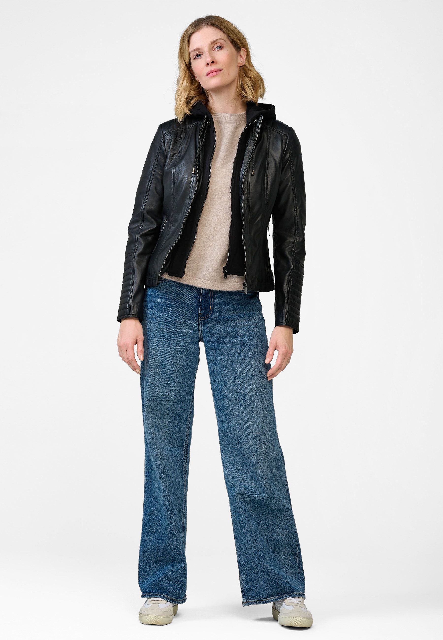 RICANO Lederjacke Rania Lederjacke mit Kapuze und Bikerapplikationen