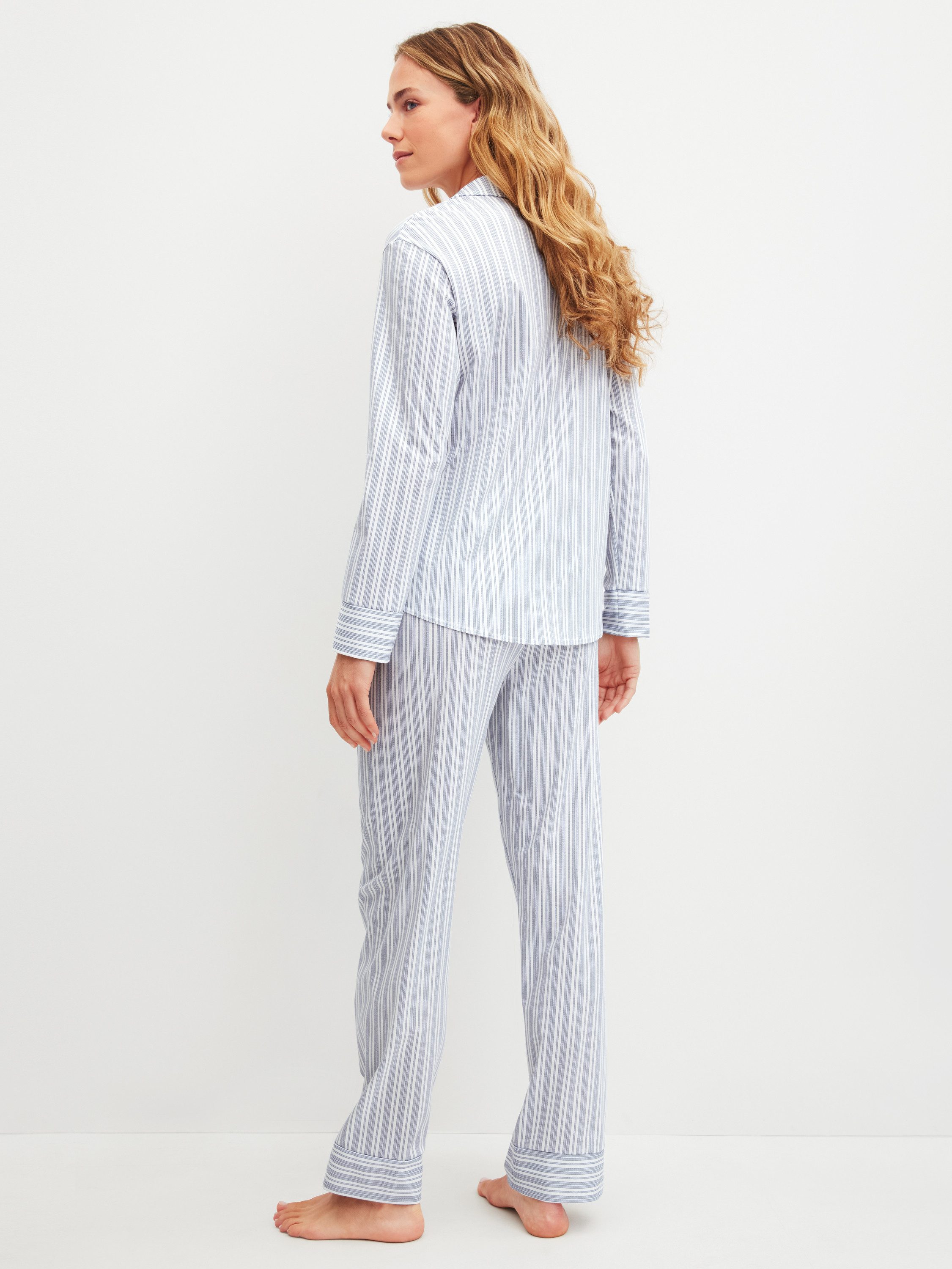 CALIDA Pyjama Striped Dreams Damen (2 tlg) mit Knöpfen, 100% BioBaumwolle, wärmend, hautfreundlich, atmungsaktiv