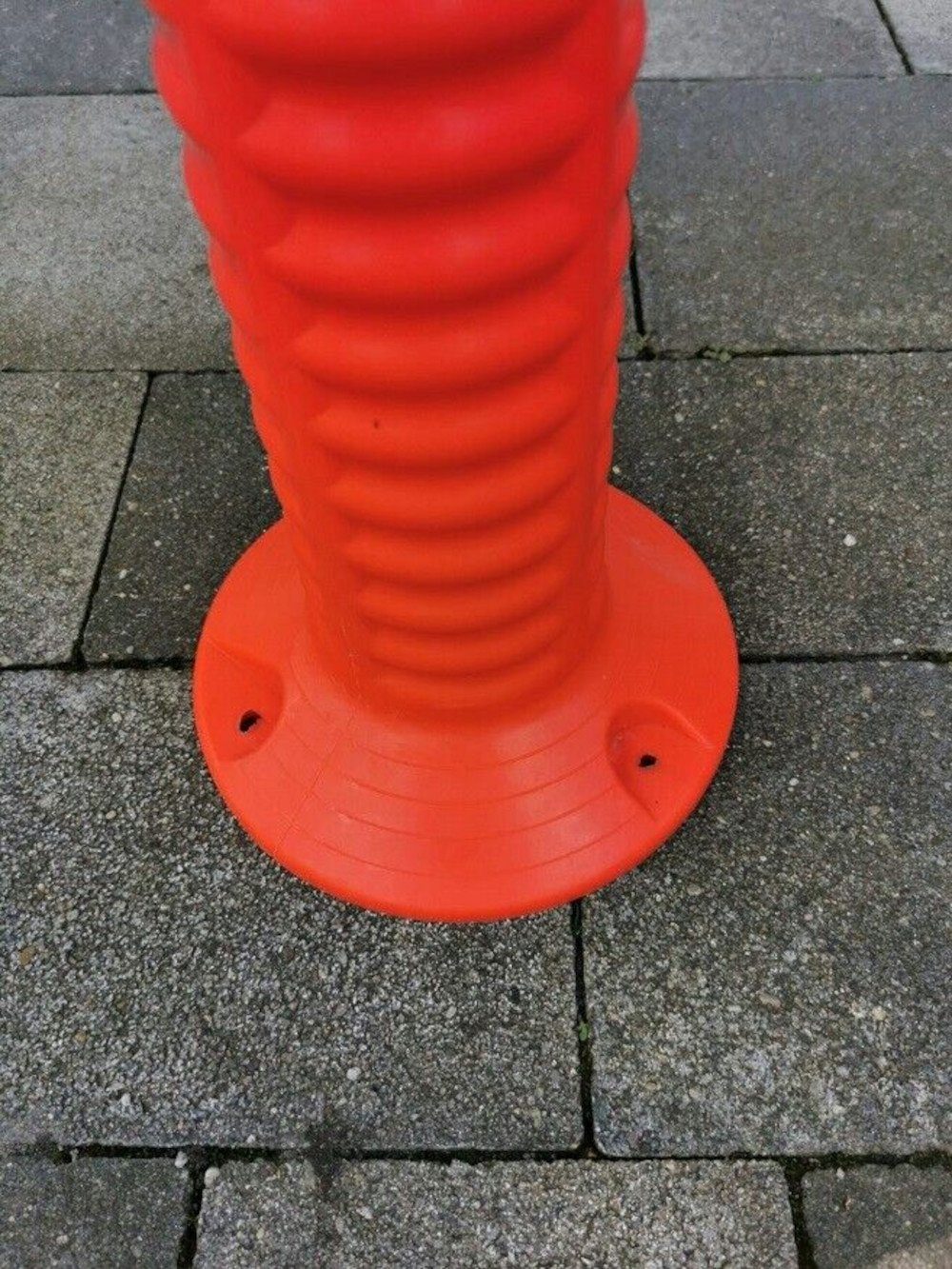 BruKa Absperrpfosten Flexible Leitpfosten ROT Absperrpfosten Pfosten Poller Warnpfosten (1-tlg)