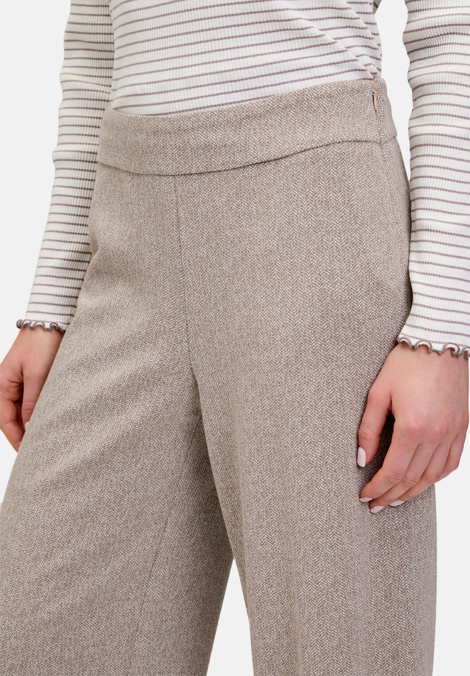 Cartoon Culotte Damen mit Bügelfalte