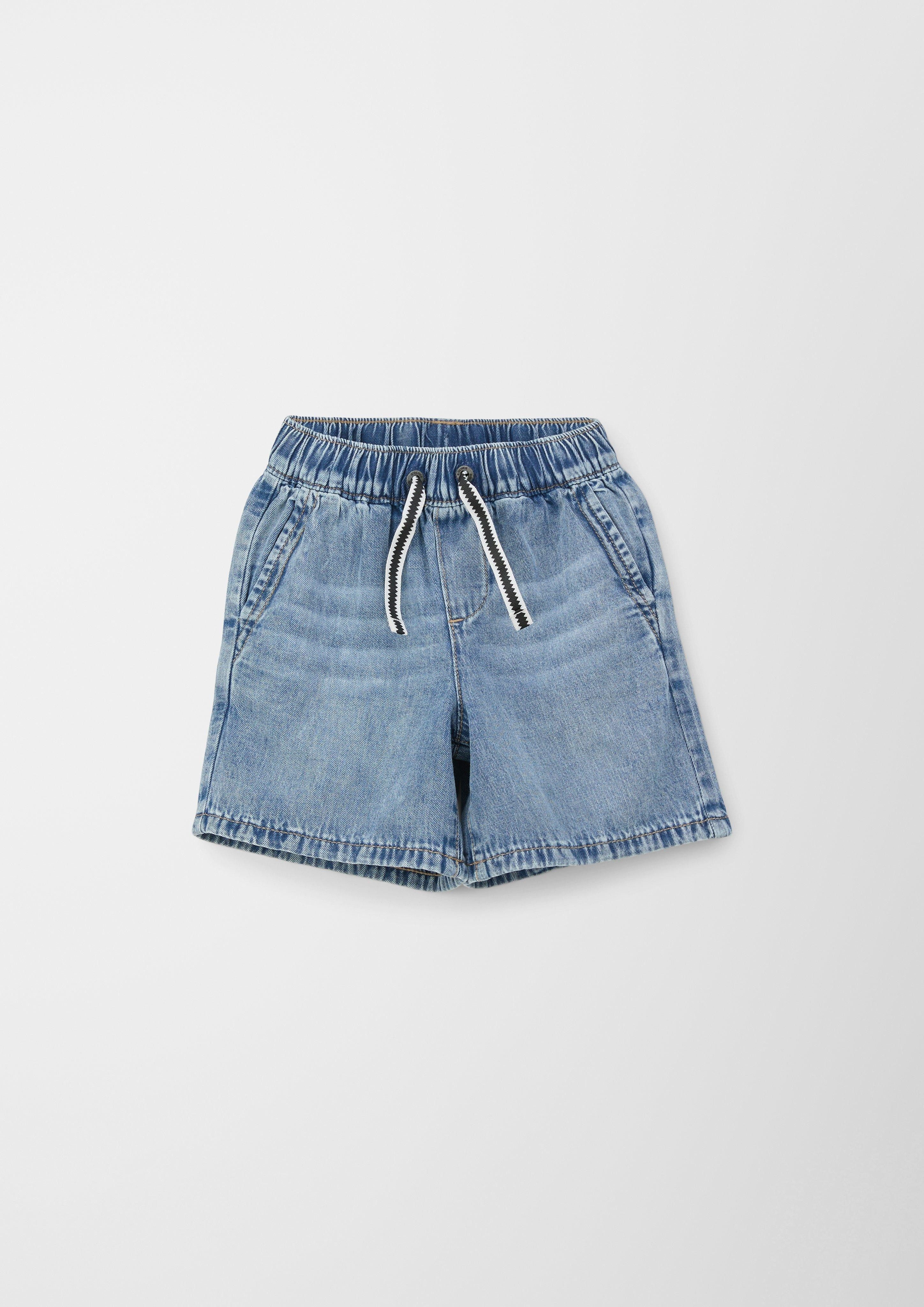 Jeansshorts Bermuda-Jeans / Low Rise / Straight Leg / Elastikbund