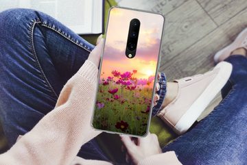 MuchoWow Handyhülle Sonnenuntergang - Blumen - Rosa - Natur - Grün, Phone Case, Handyhülle OnePlus 7 Pro, Silikon, Schutzhülle