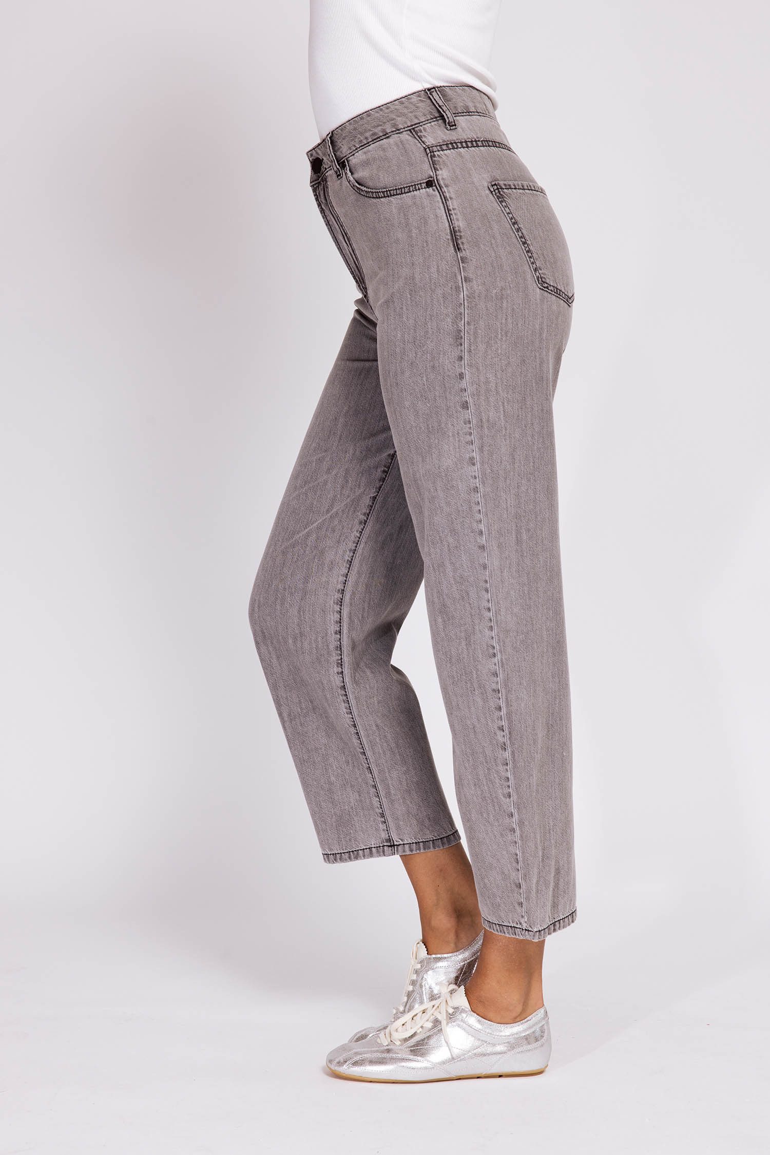 Loose-fit-Jeans ZHIZA