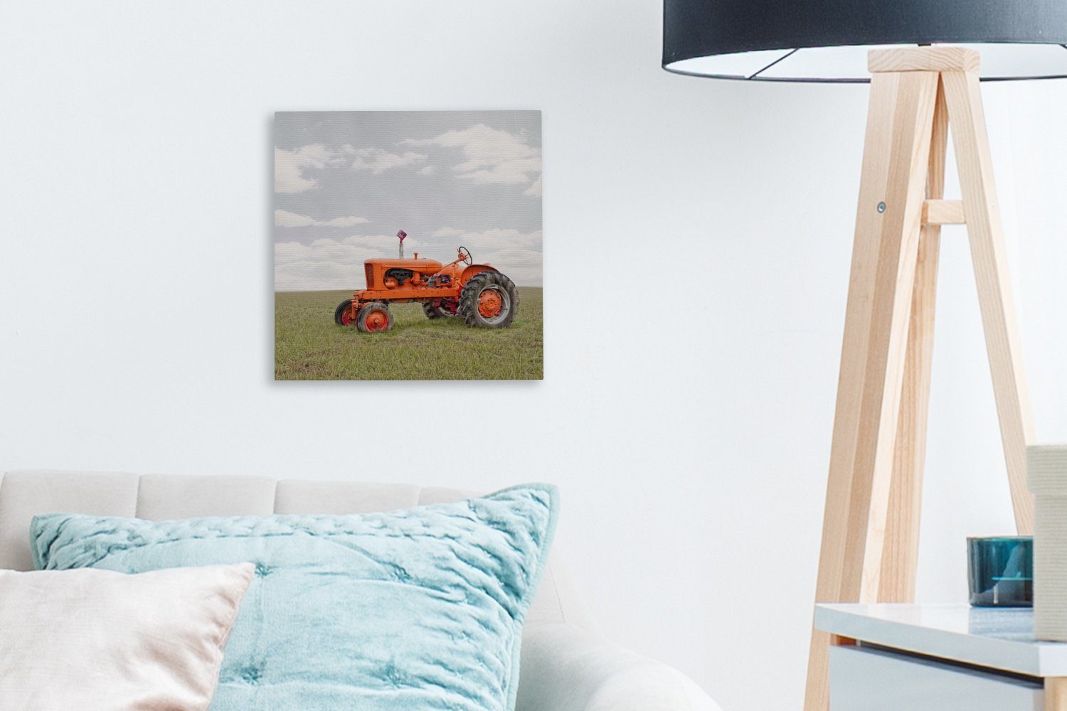Wohnzimmer Leinwand Schlafzimmer - OneMillionCanvasses® für Bilder - Leinwandbild Räder St), (1 Vintage, Traktor