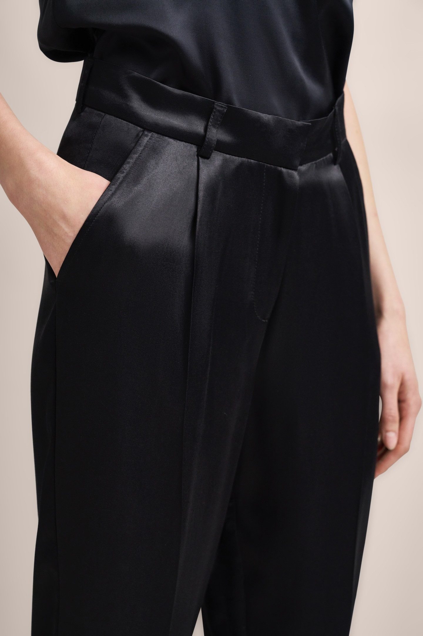 bugatti Stoffhose mit Bügelfalte