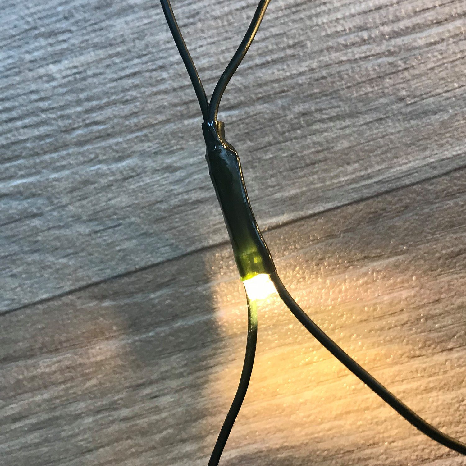 Mojawo Lichtervorhang 240er LED-Lichternetz Grün Lichterkette Leuchtfarbe Kabel Kaltweiß