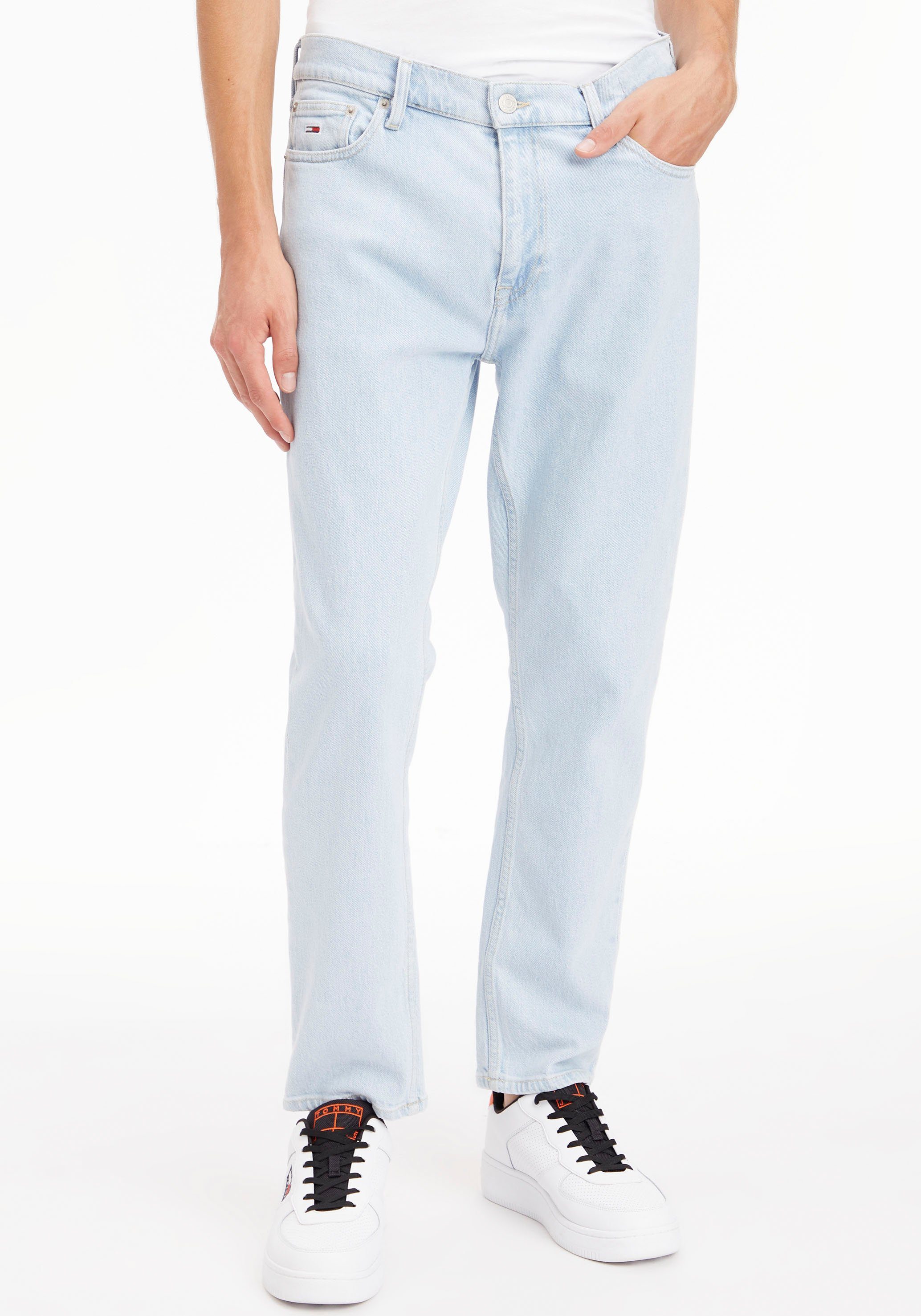 Tommy Jeans DadJeans DAD JEAN RGLR TPRD mit Gürtelschlaufen