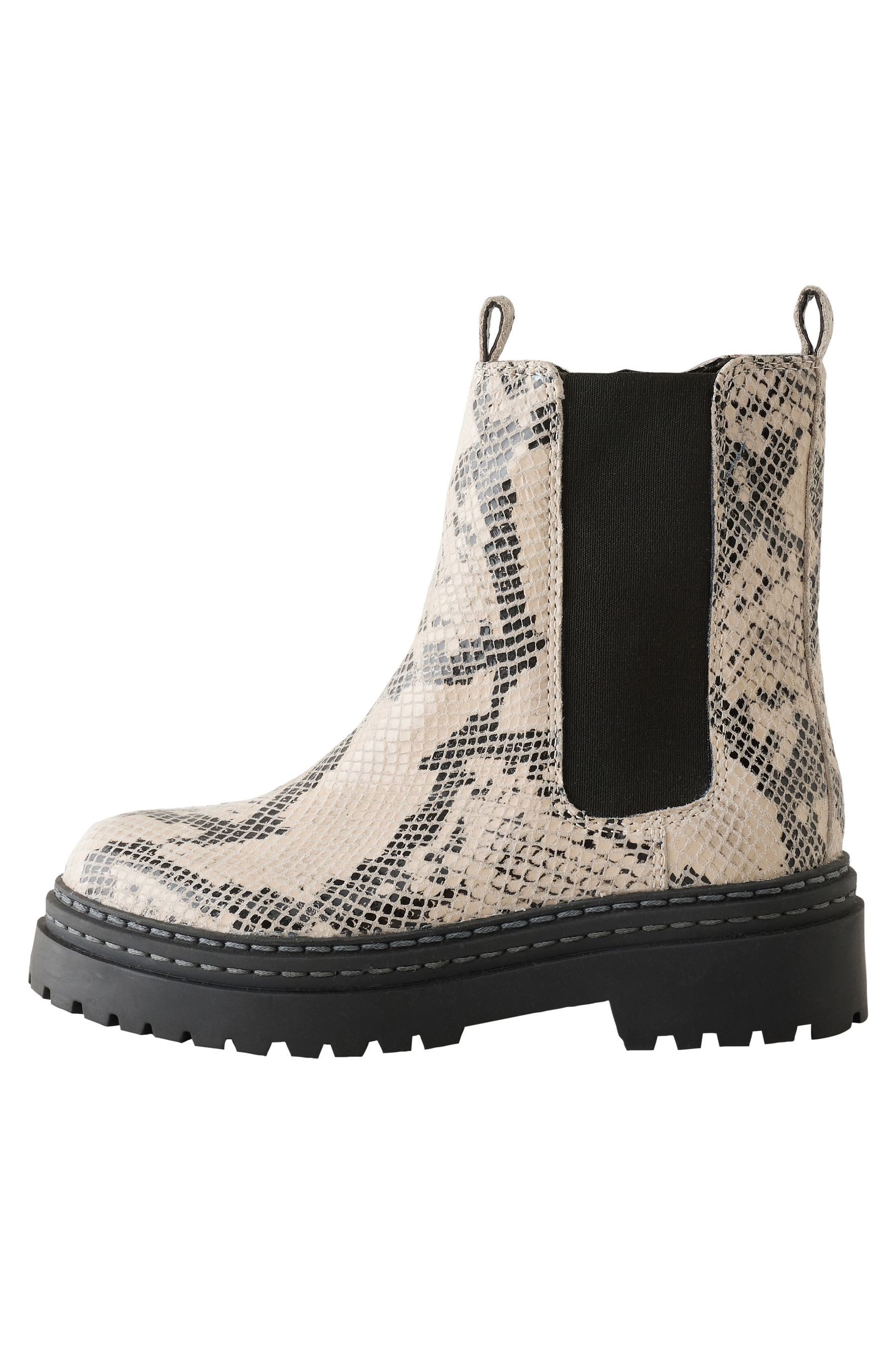 Next Klobige Chelsea-Stiefeletten aus Leder Chelseaboots