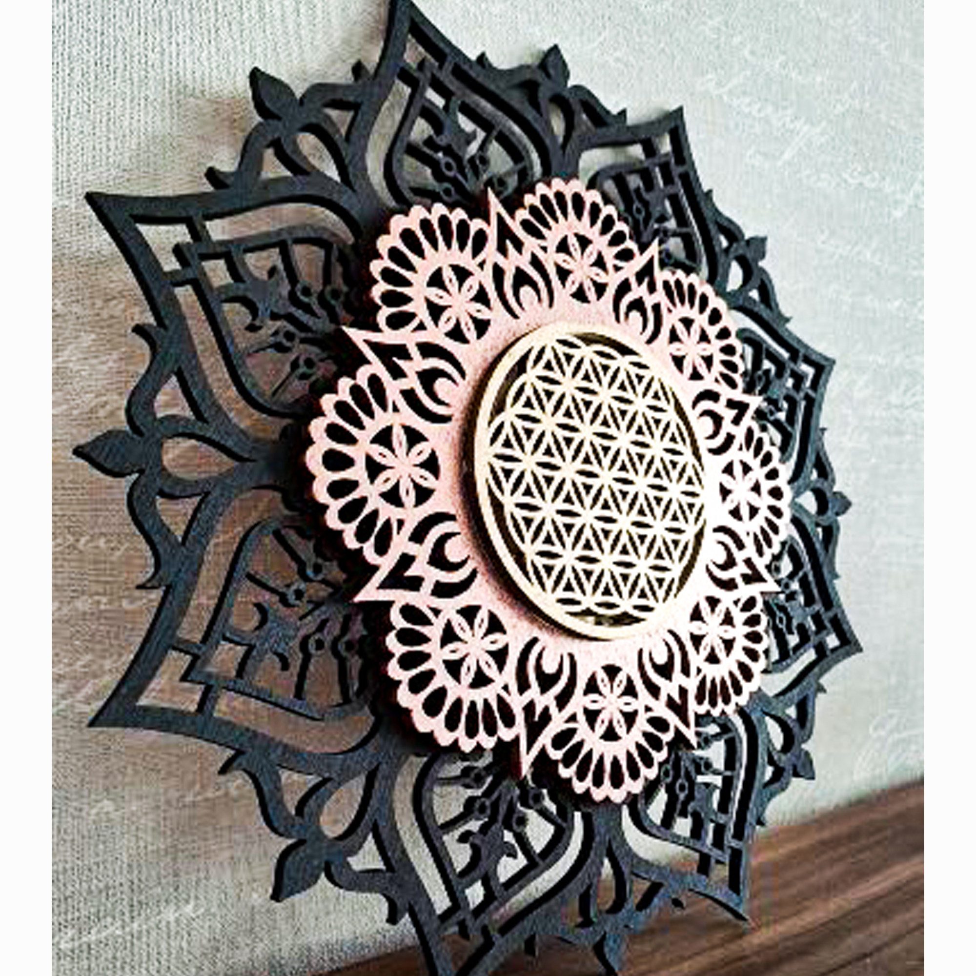 ORNAMENTI Wanddekoobjekt 3D MANDALA, Grosse moderne boho Wanddeko, Holz, 3 Schichten, Spiegel (moderne Deko Anhanger, Yoga Wandsculptur, Holzbild, stilvolle Wanddekoration, Wandpaneel, Ornament, geschnitz Wandrelief), Verzierung fur Zuhause, Wohnzimmer, Schlafzimmer, Wandkunst, 5 Größen