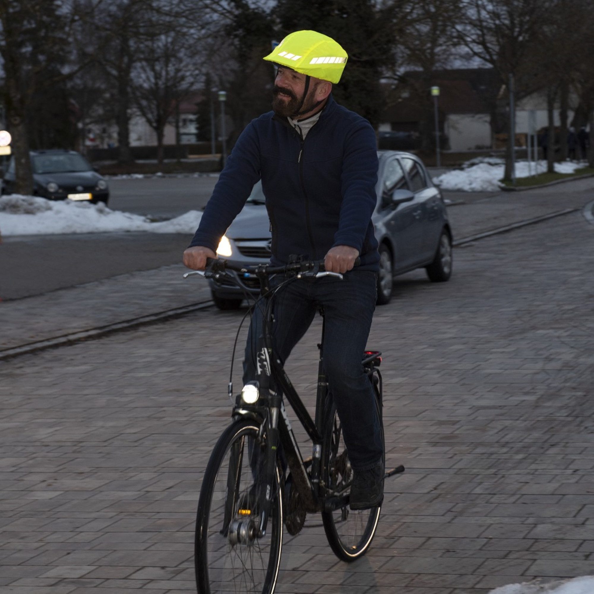 Hama Fahrradhelmüberzug für Fahrradhelme, reflektierend, neongelb