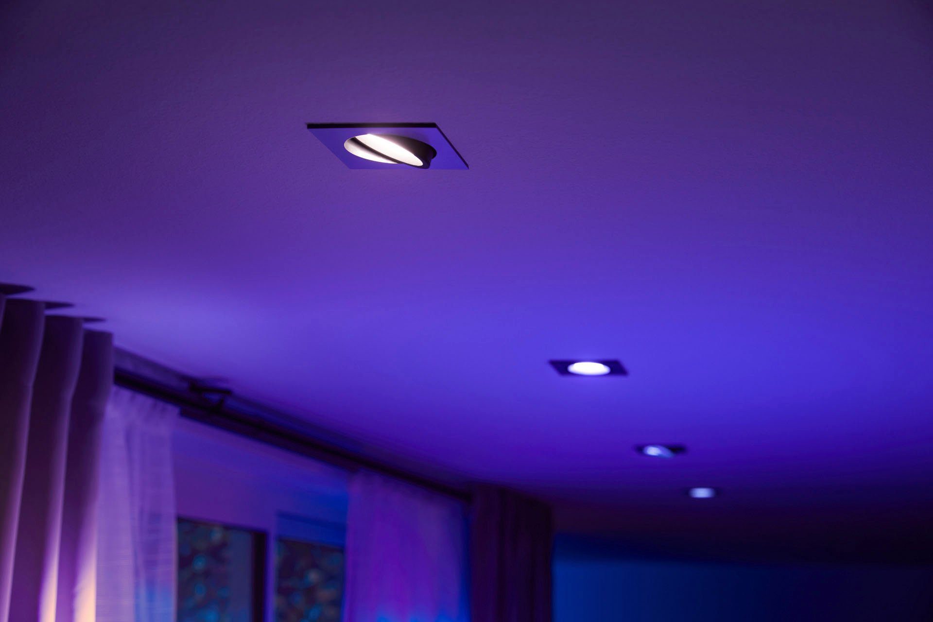 Philips Hue Dimmfunktion, wechselbar, Leuchtmittel Centura, LED Flutlichtstrahler Farbwechsler