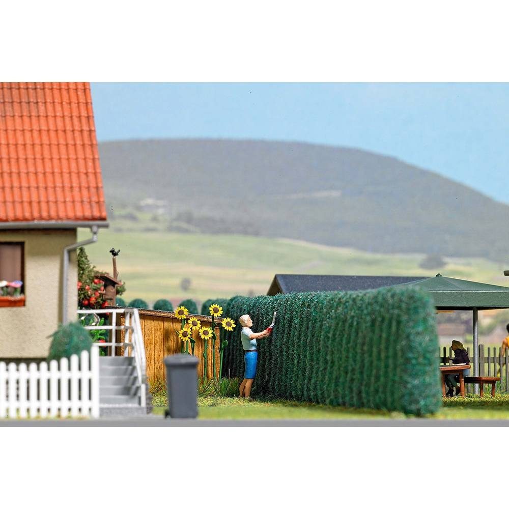 Modelleisenbahn-Fertiggelände H0 Lebensbäume/Thujen
