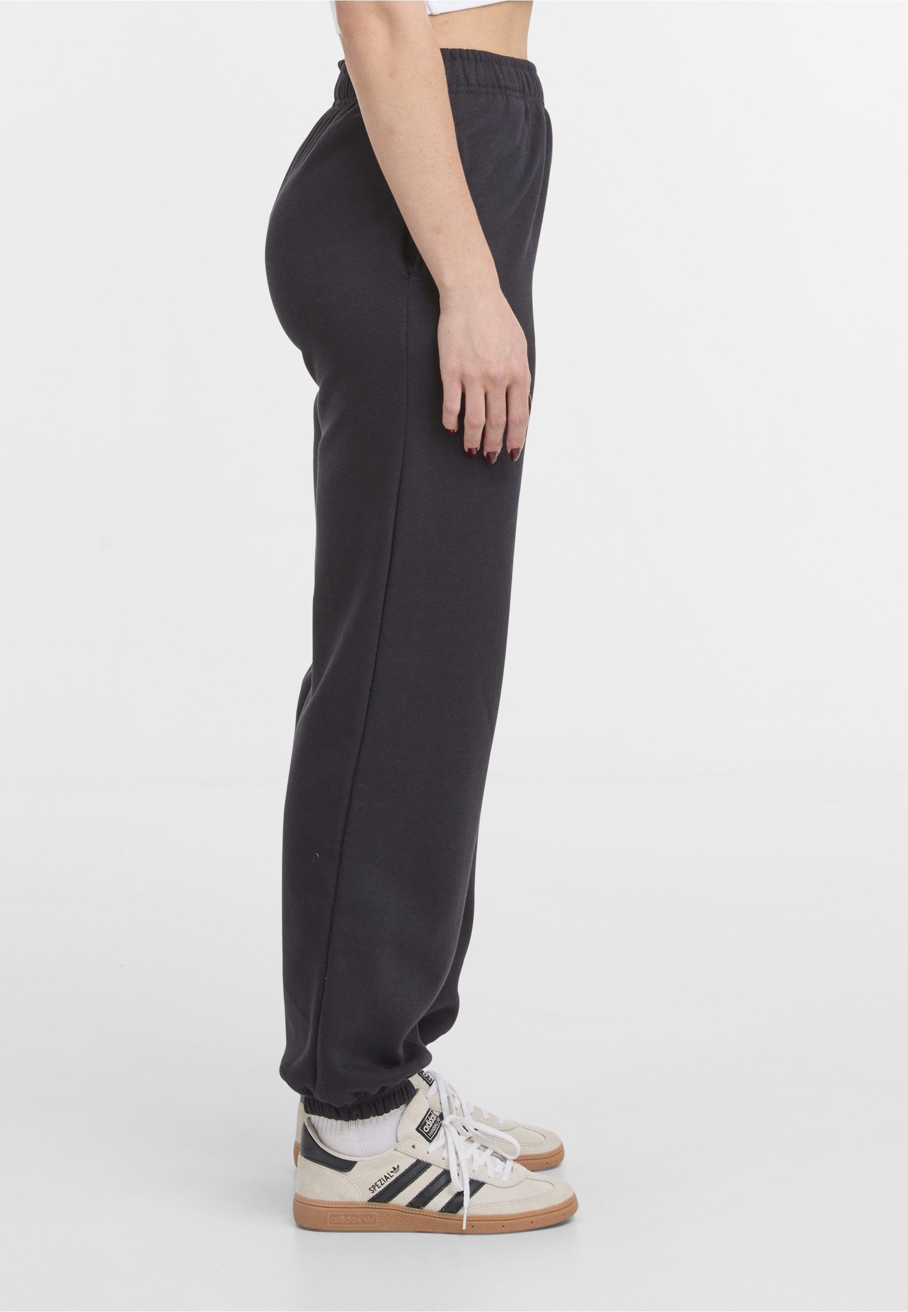 URBAN CLASSICS Jogginghose Urban Classics Ladies Basic Essential Sweatpants (1-tlg)