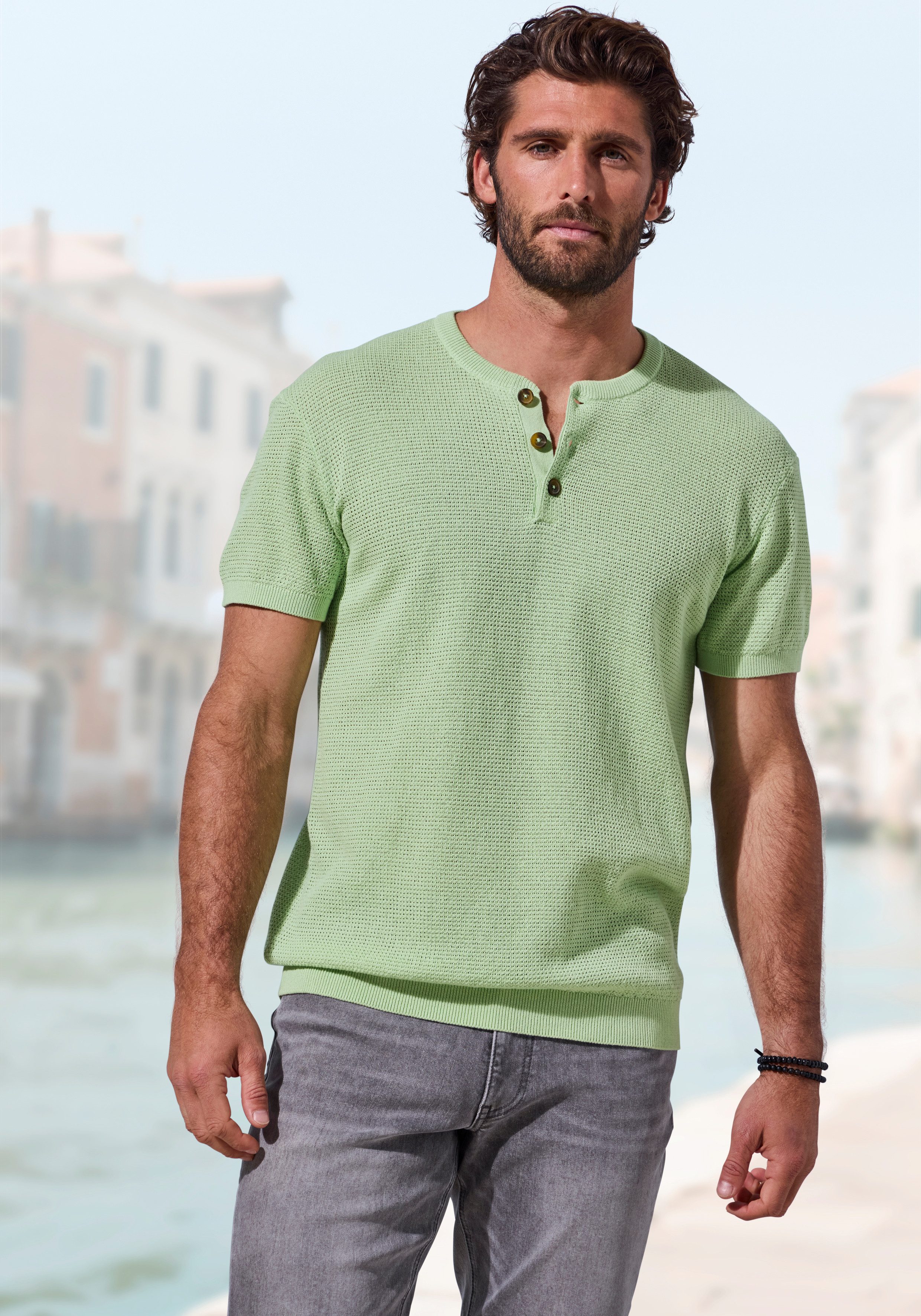 Henleyshirt - sommerliches Strickshirt mit modischem Rundhals