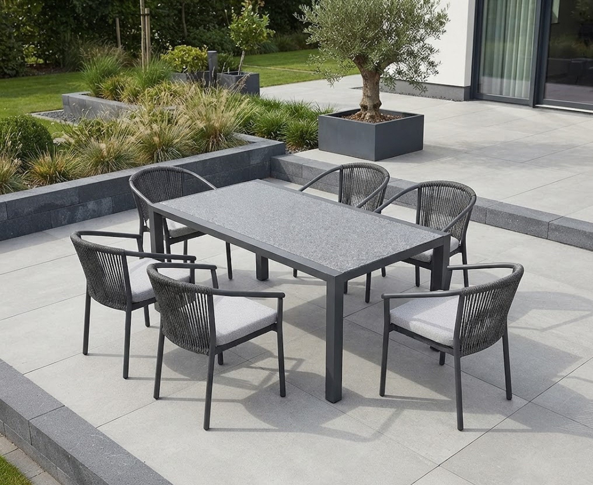SonnenPartner Garten-Essgruppe Gartenmöbel-Set Finesse / Rondo 6 x Stapelstuhl + 1 mal Tisch, (Spar-Set, 7-tlg., 1 Tisch, 6 Stühle, 6 Auflagen), wetterfest / stapelbar