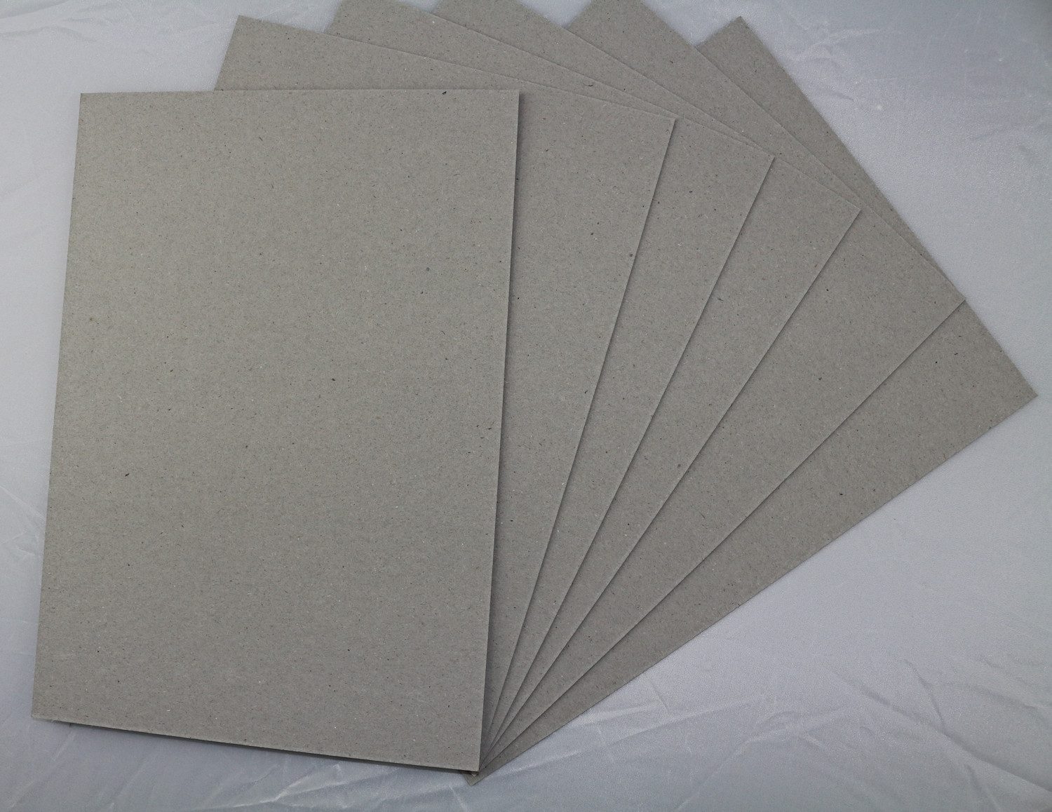 LYSCO Papierkarton Buchbinderpappe Graukarton 1,00mm DIN A1, DIN A2, DIN A3, DIN A4, DIN A5, DIN A6, DIN A7, DIN A8, DIN lang, Quadratisch