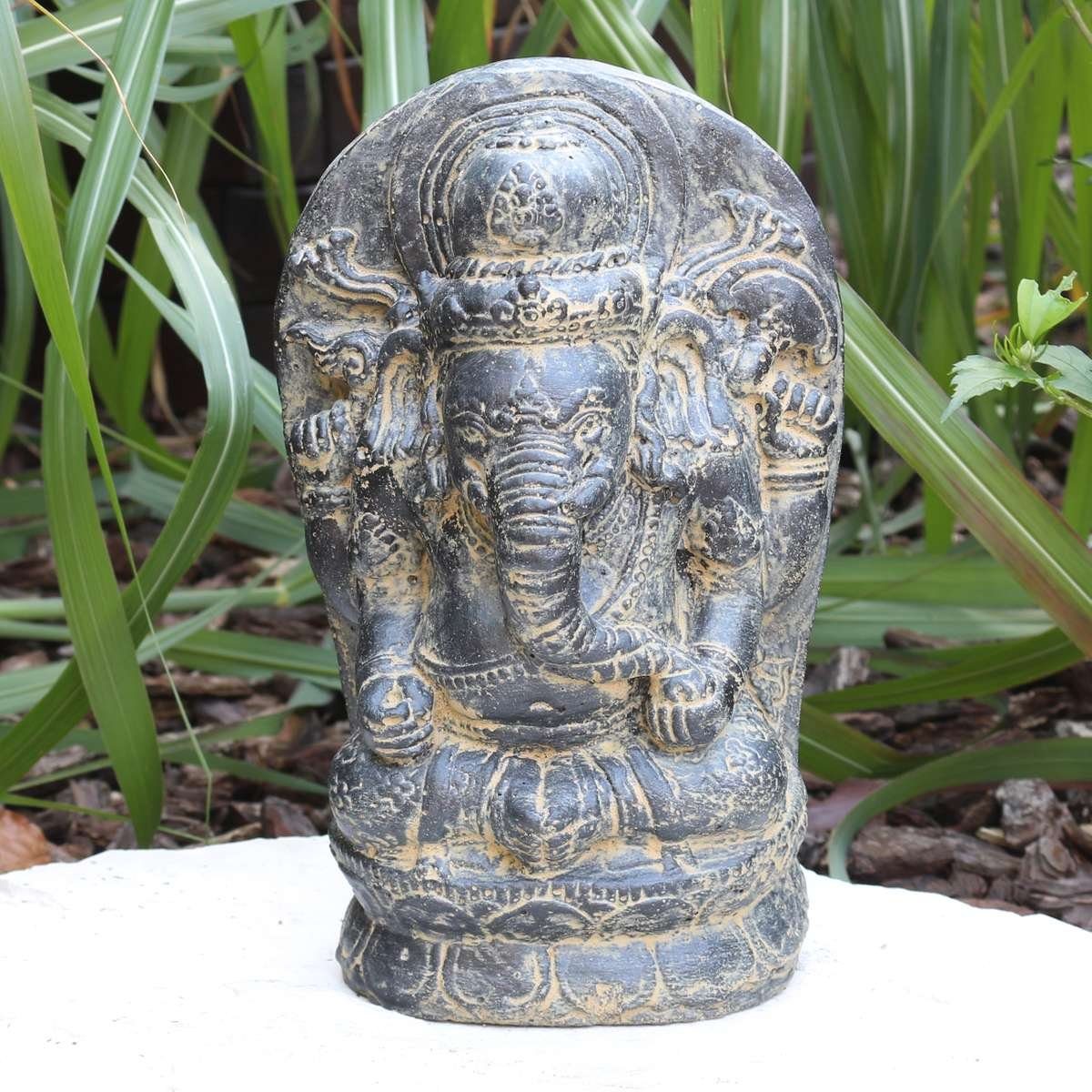 Ursprungsland Herstellung Galerie traditionelle St), ca. Oriental in 27 Gartenfigur Steinguss im Dekofigur Handarbeit Ganesha aus cm (1