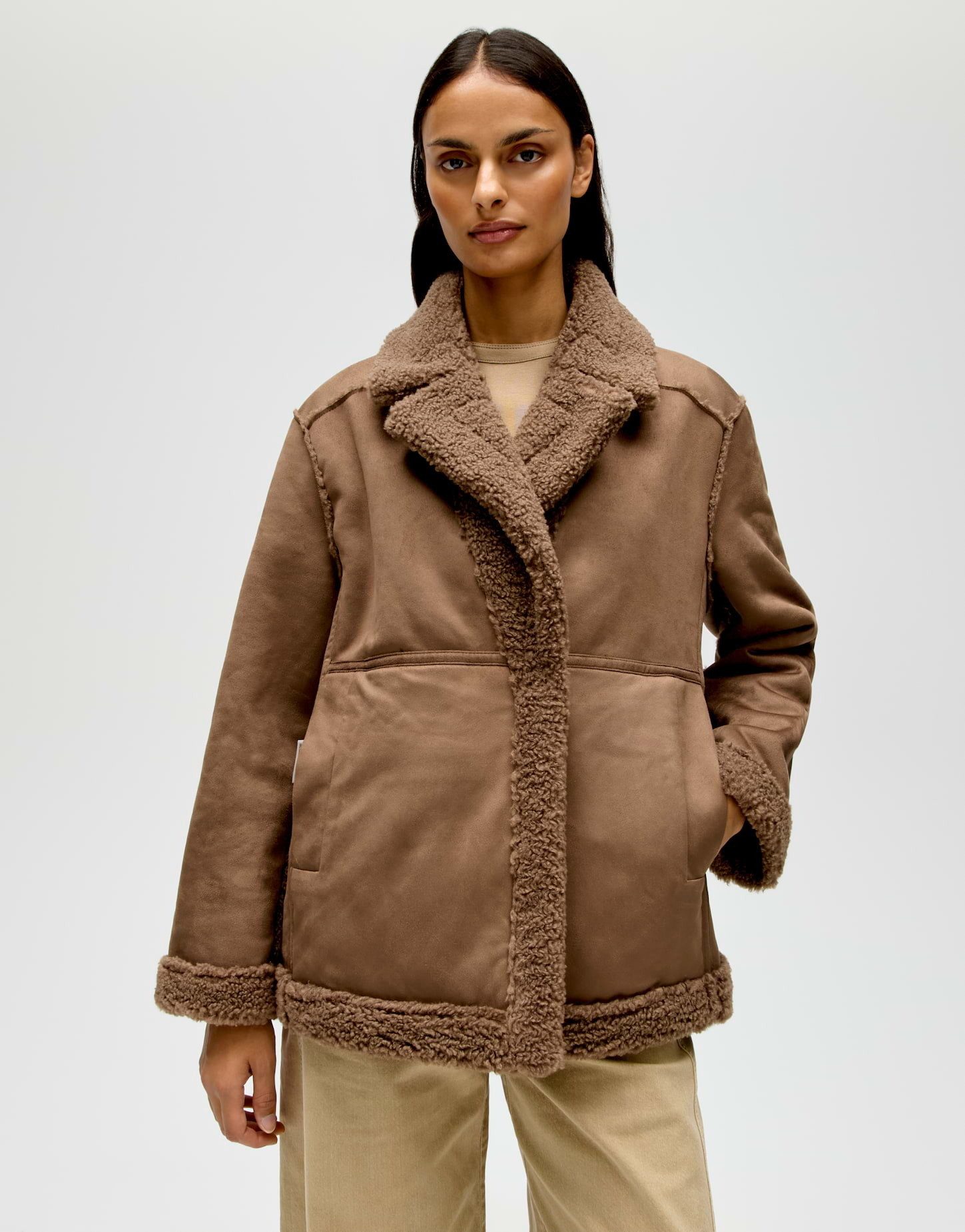 OPUS Winterjacke HENOLA in Lammfell Optik überschnittene Schulter mit Langarm, Hemdblusenkragen