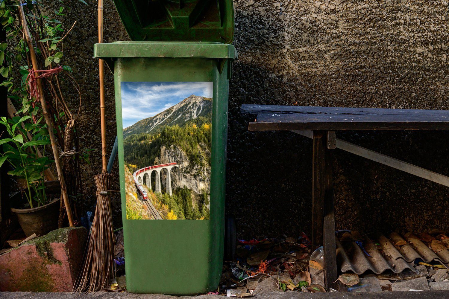 Zug St), einer Mülltonne, Mülleimer-aufkleber, in Sticker, Schweizer Container, Ein (1 Abfalbehälter Landschaft Wandsticker MuchoWow