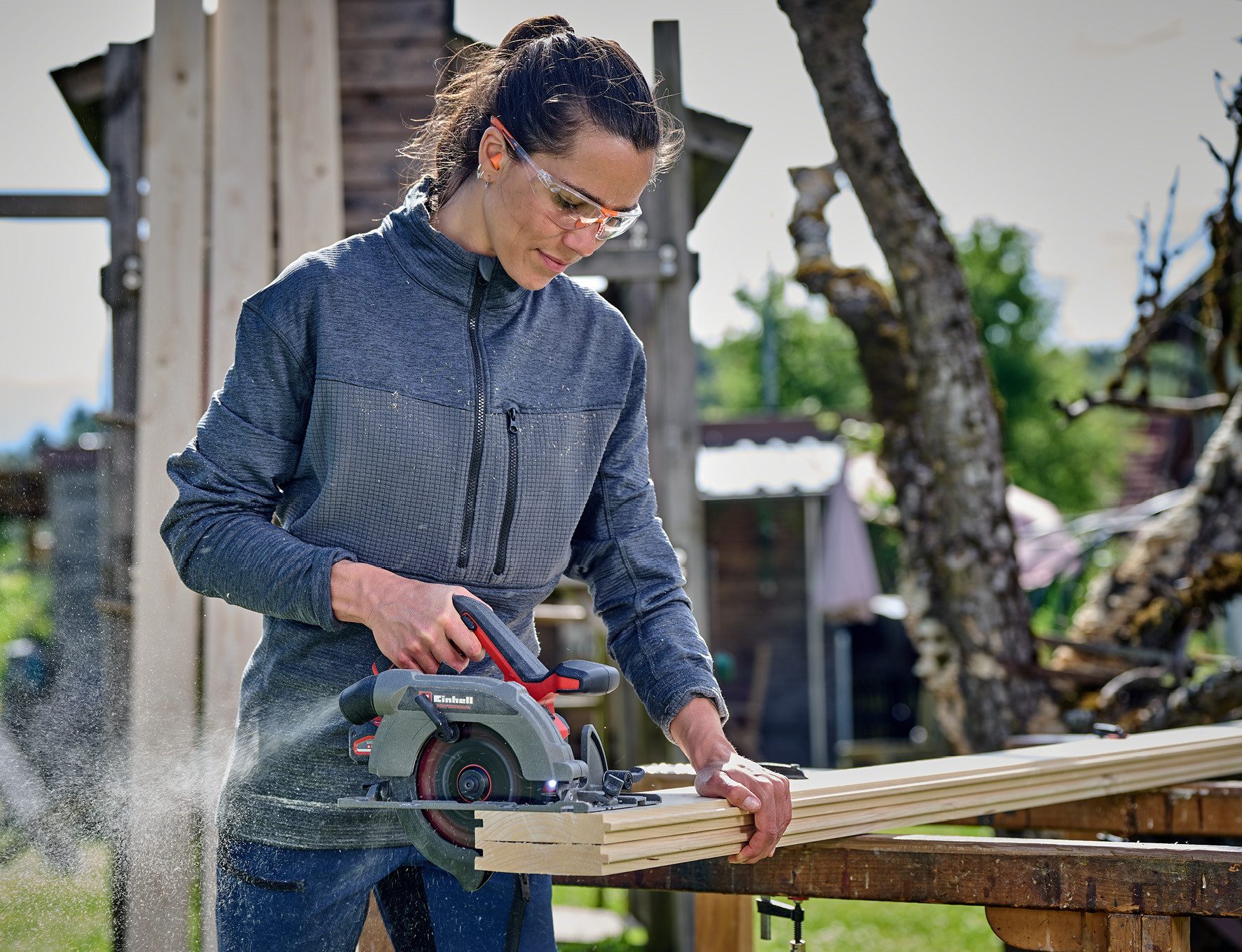 Einhell Akku-Handkreissäge TP-CS 18/165 Li BL - Solo, ohne Akku und Ladegerät – Bild 4 von 5